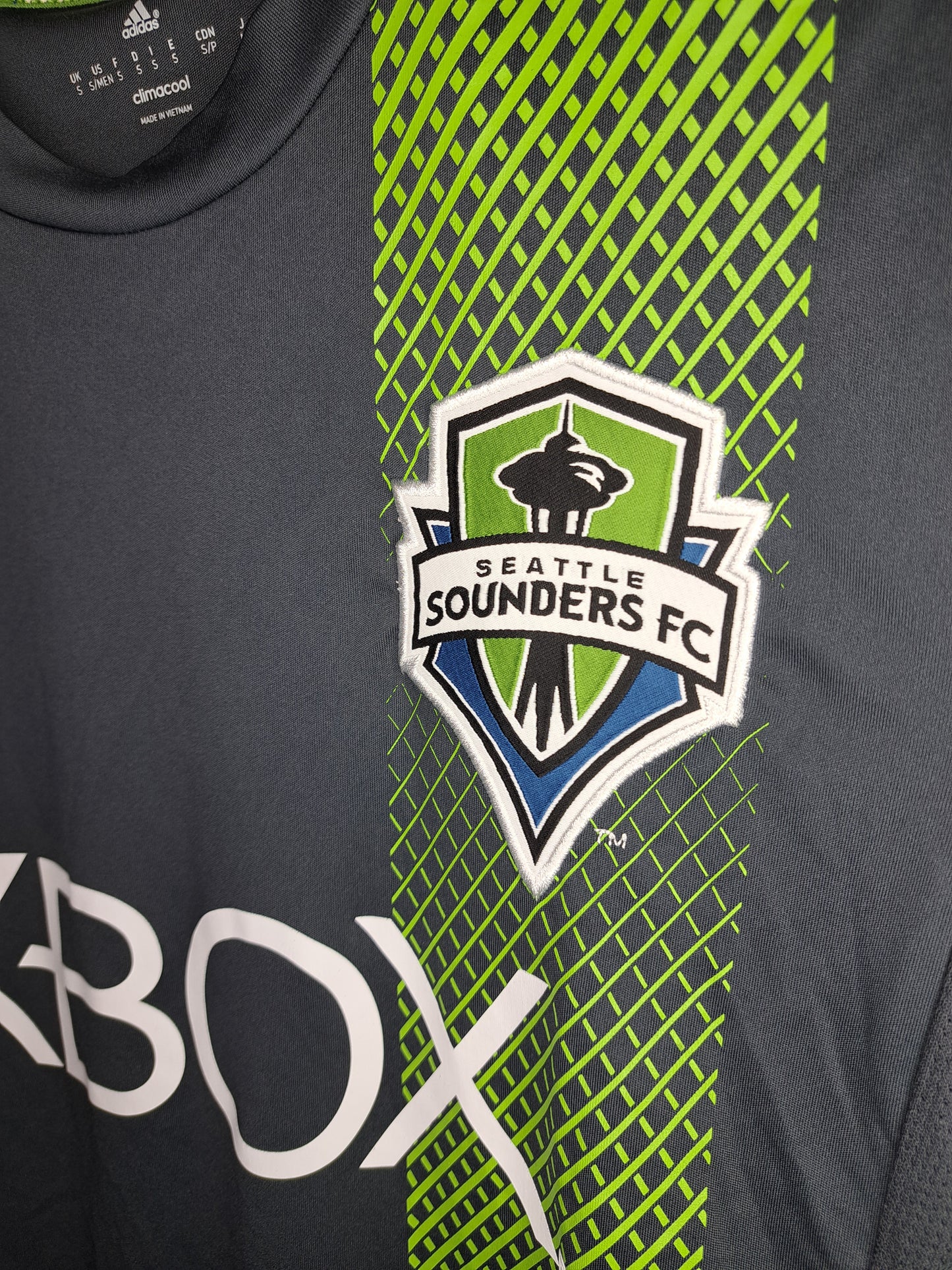 Seattle Saunders FC 2013-2014 away shirt (S)