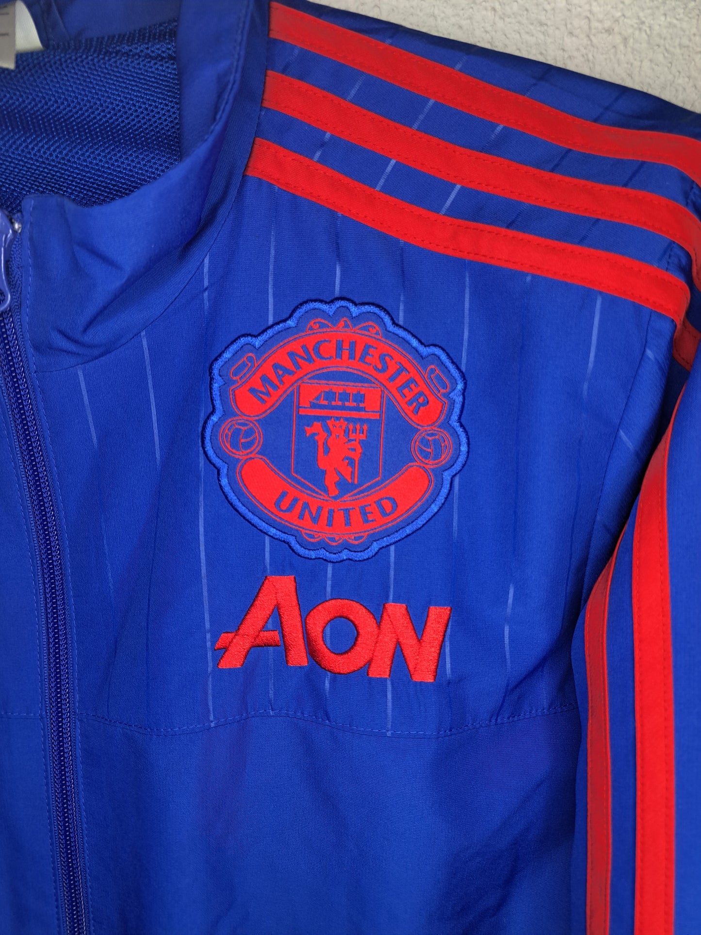 Manchester united 2015-2016 tracksuit (XS)