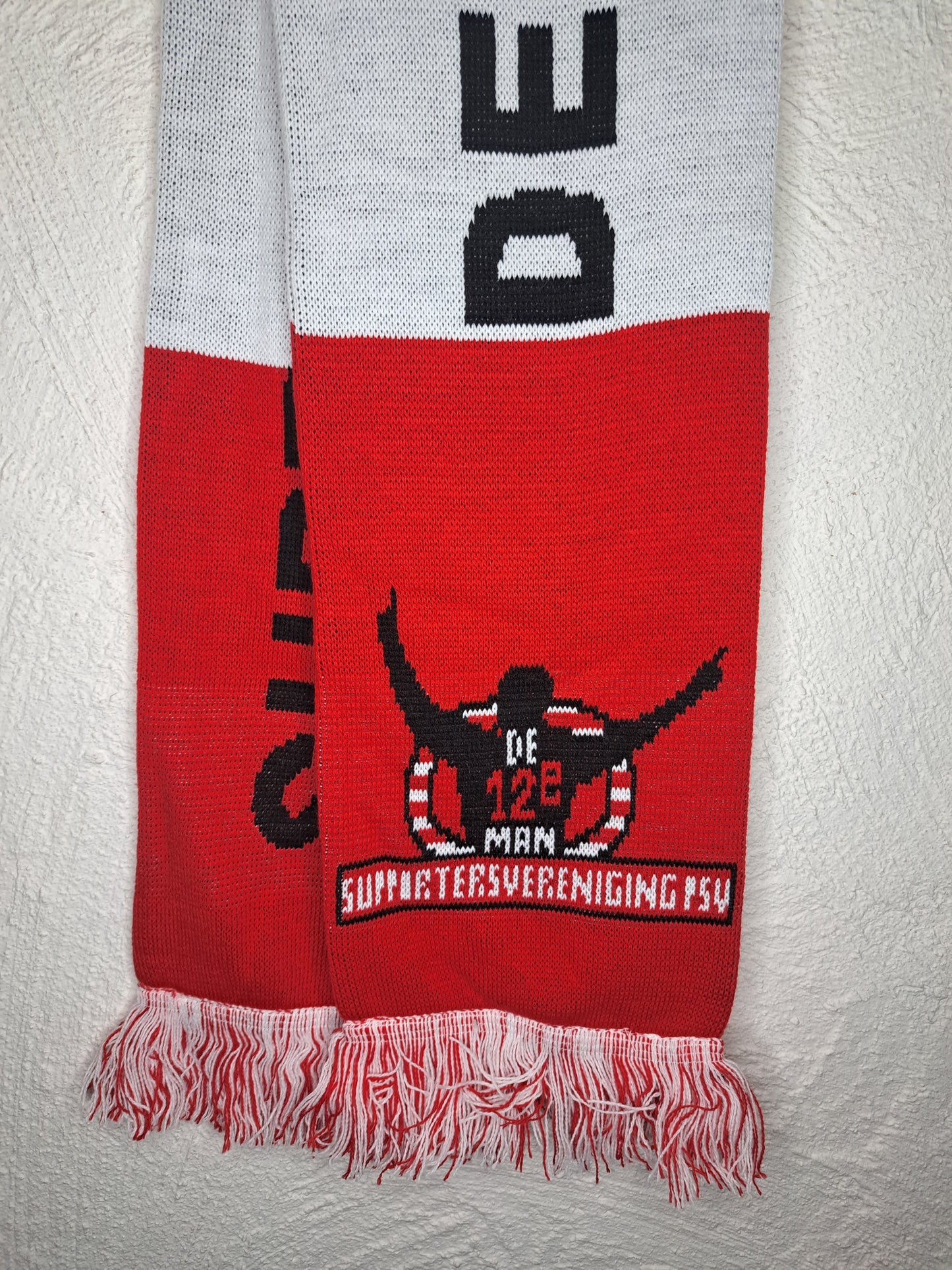 PSV scarf