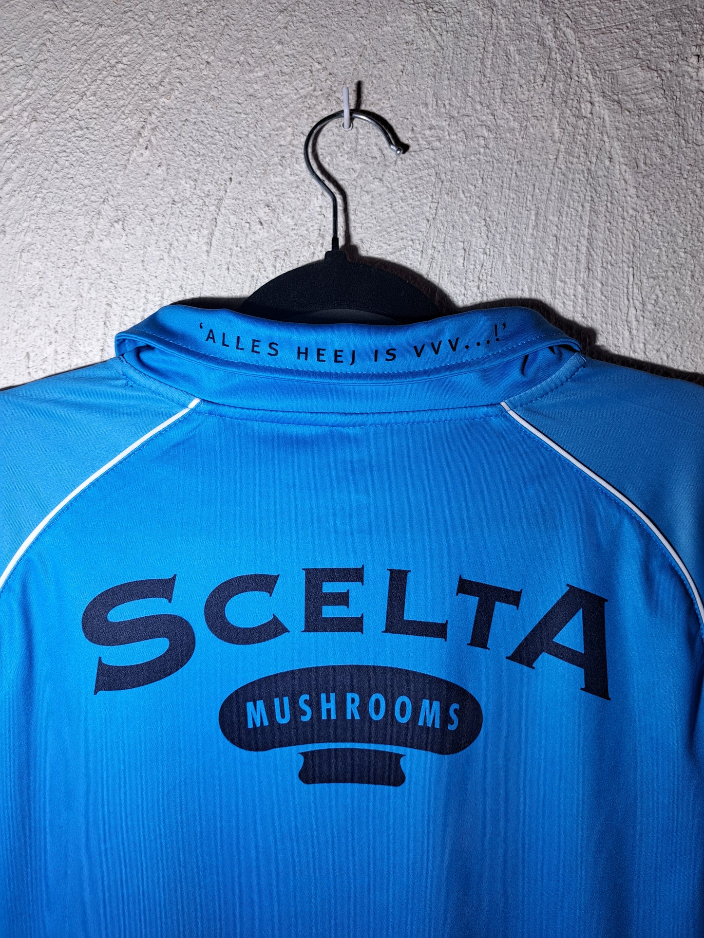 VVV Venlo 2012-2013 away shirt (M)