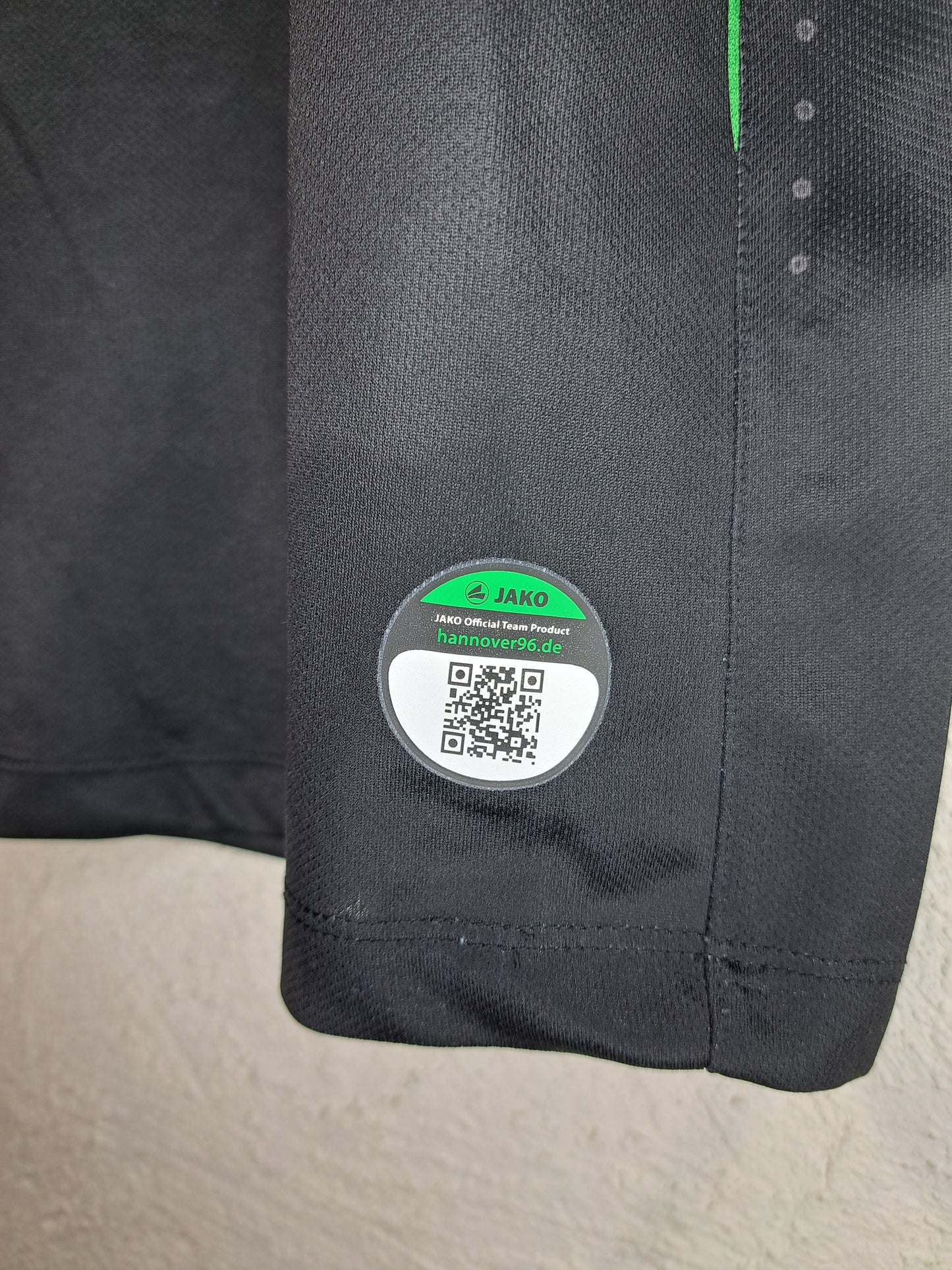 Hannover 2014-2015 away shirt (L)