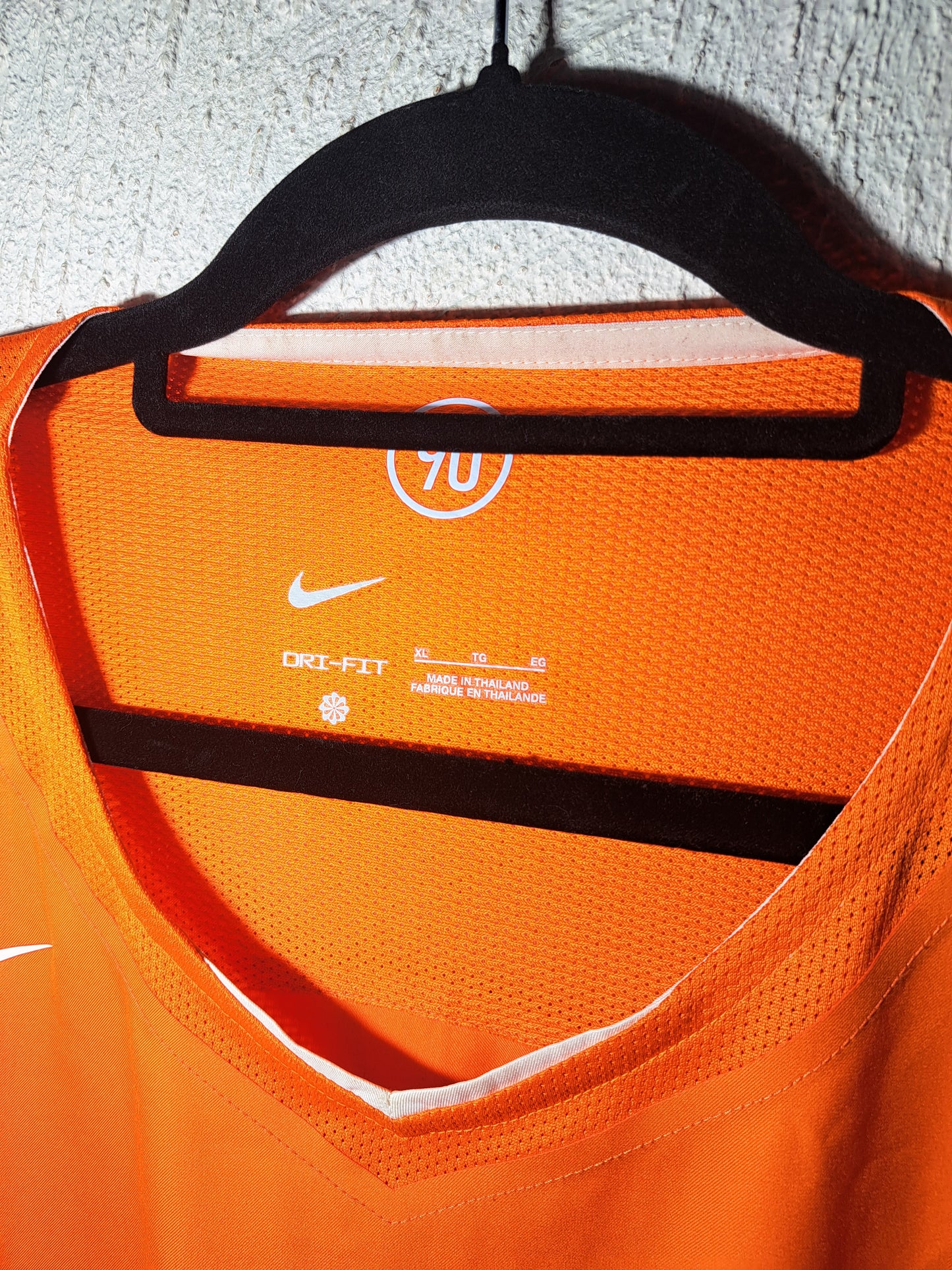 Netherlands 2004-2005 home shirt (reissue) XL
