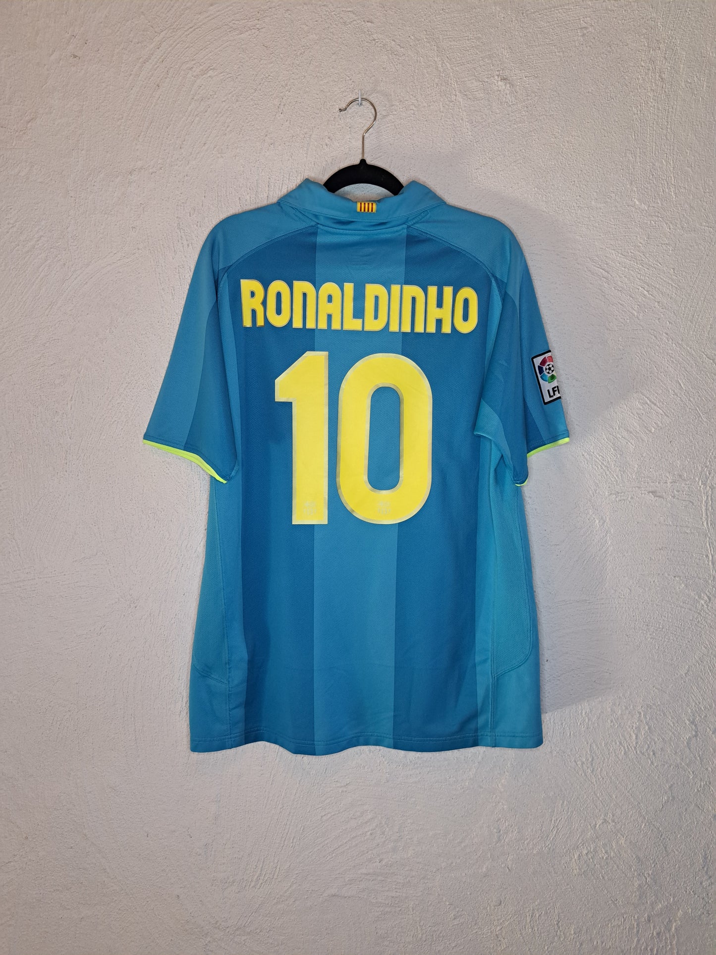 FC Barcelona 2007-2008 away shirt #Ronaldinho (L)