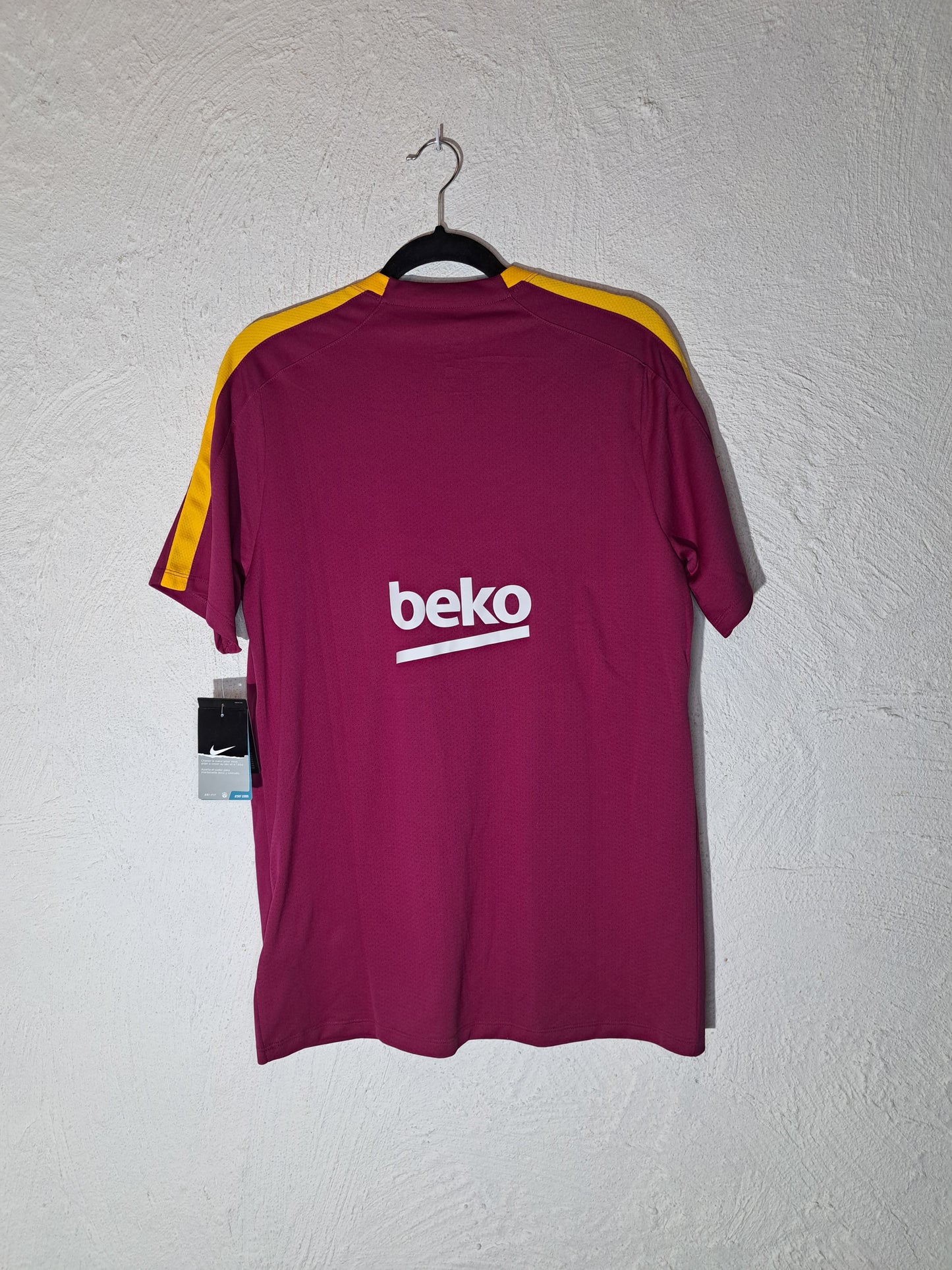 FC Barcelona 2015-2016 training shirt (L)