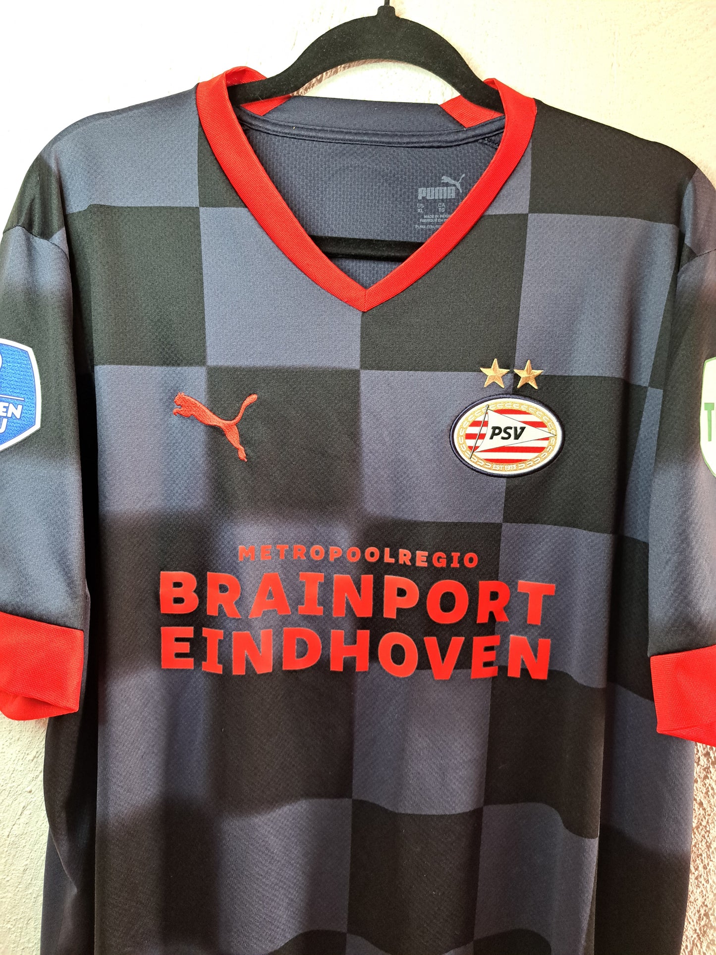 PSV 2022-2023 away shirt (XL)
