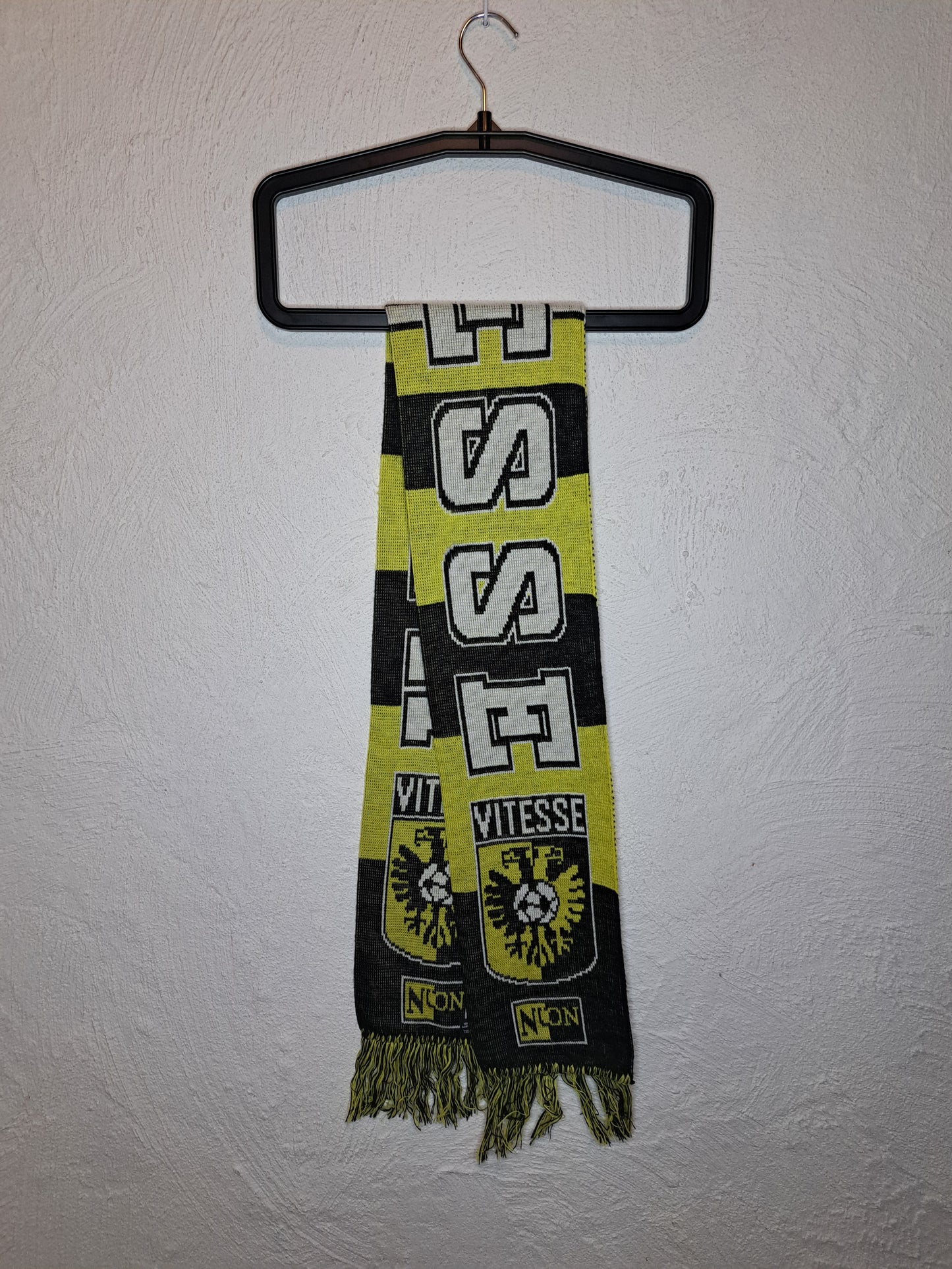 Vitesse scarf