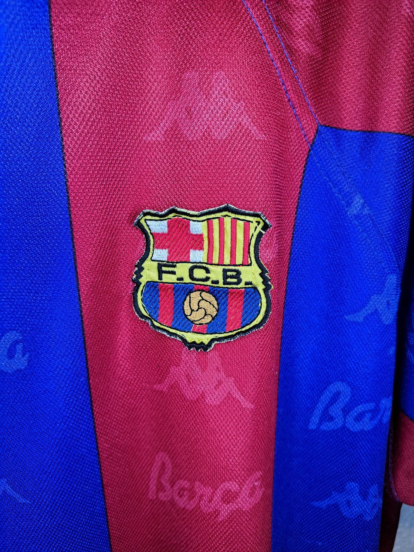 Barcelona 1995-1997 home shirt (XL)