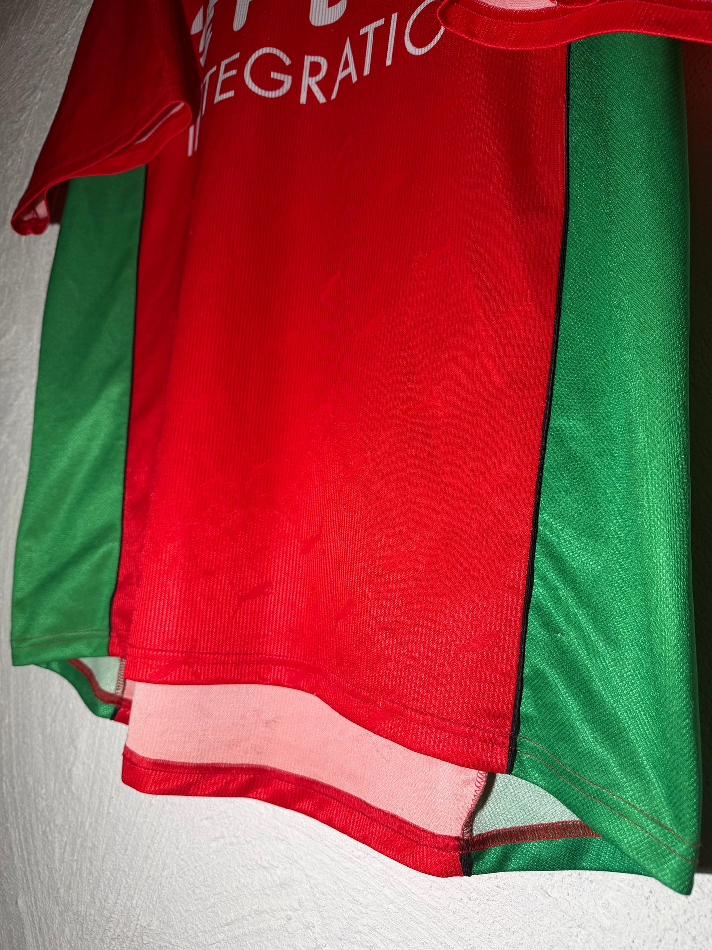 NEC 1999-2001 home shirt (XXL)