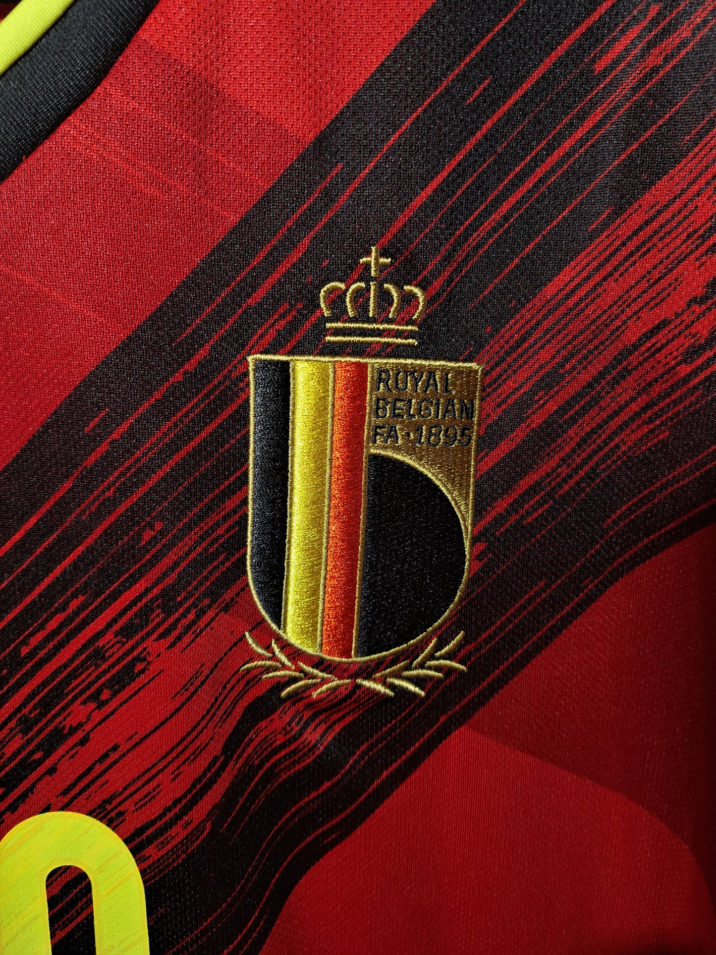 Belgium 2020-2021 home shirt (L) #Hazard