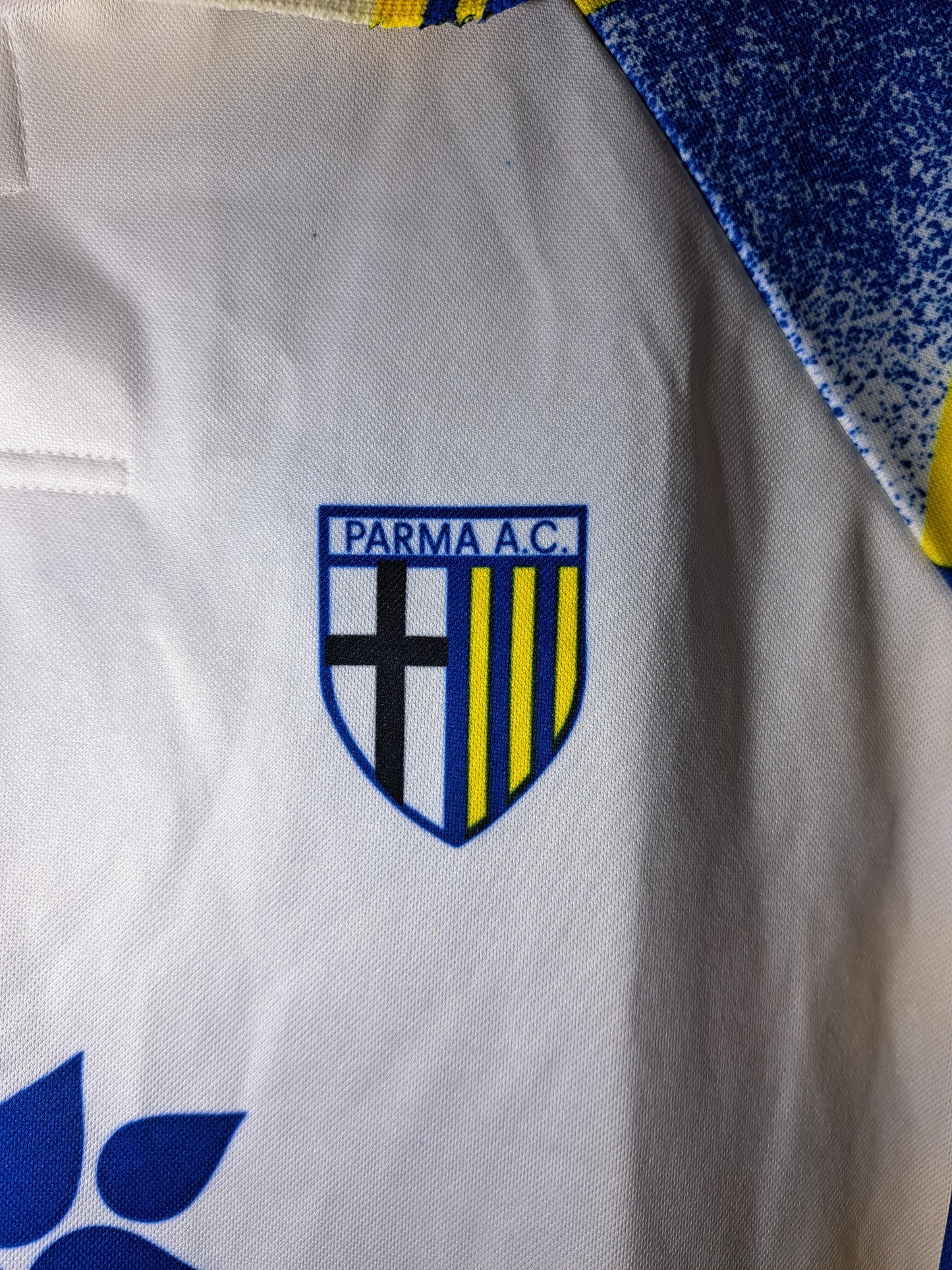 Parma 1995-1997 home shirt (XL)