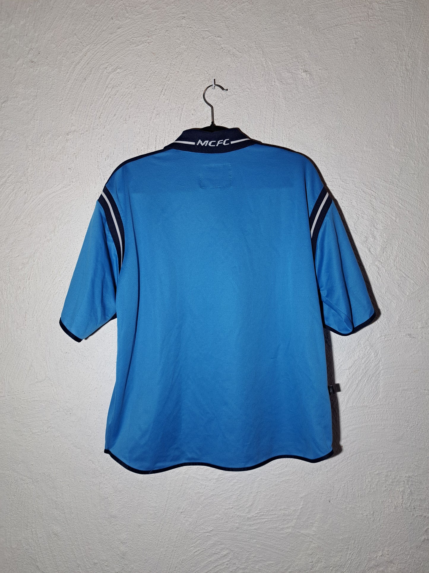 Manchester City 2001-2002 home shirt (L)