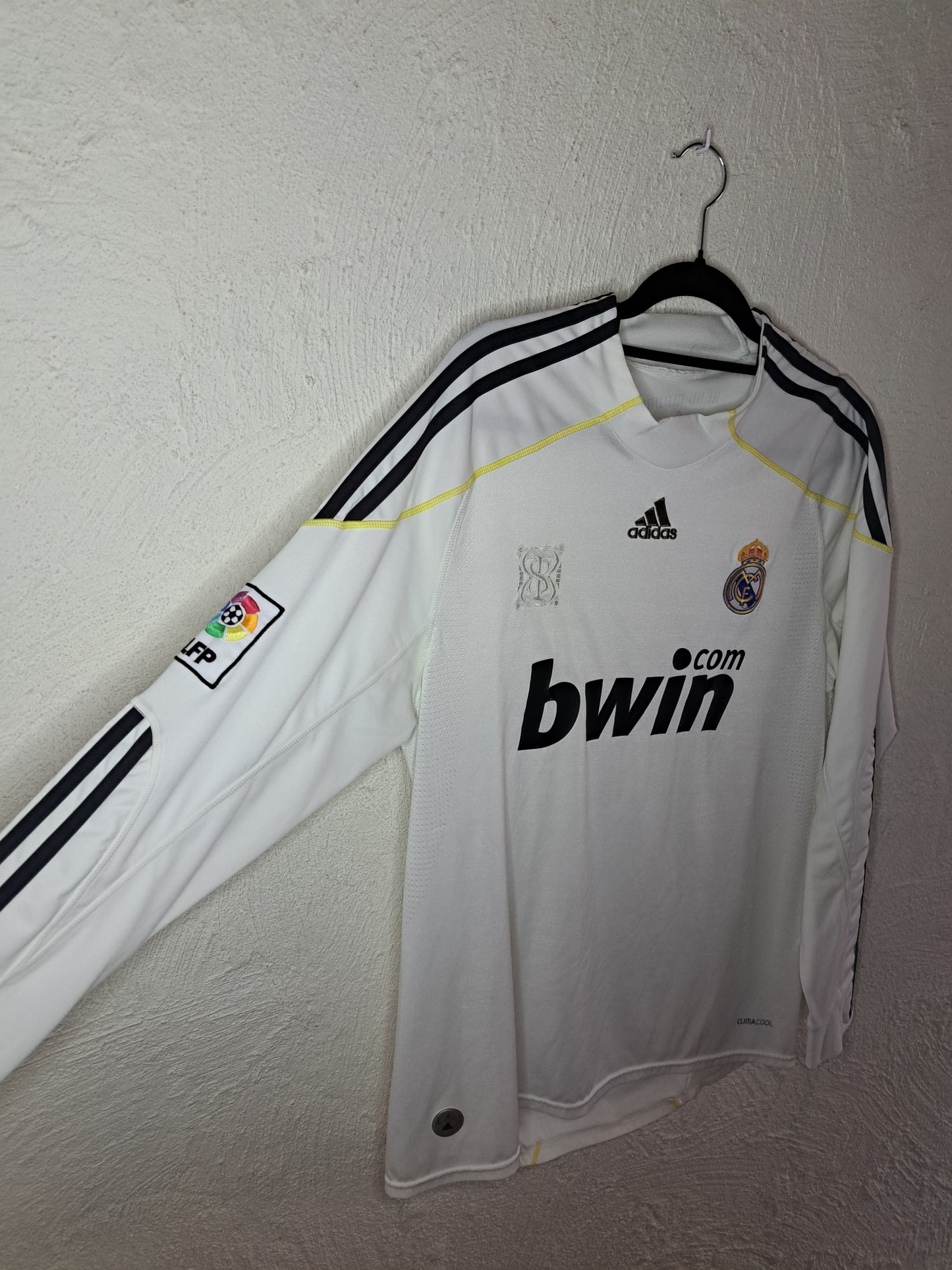 Real Madrid 2009-2010 home shirt (M)