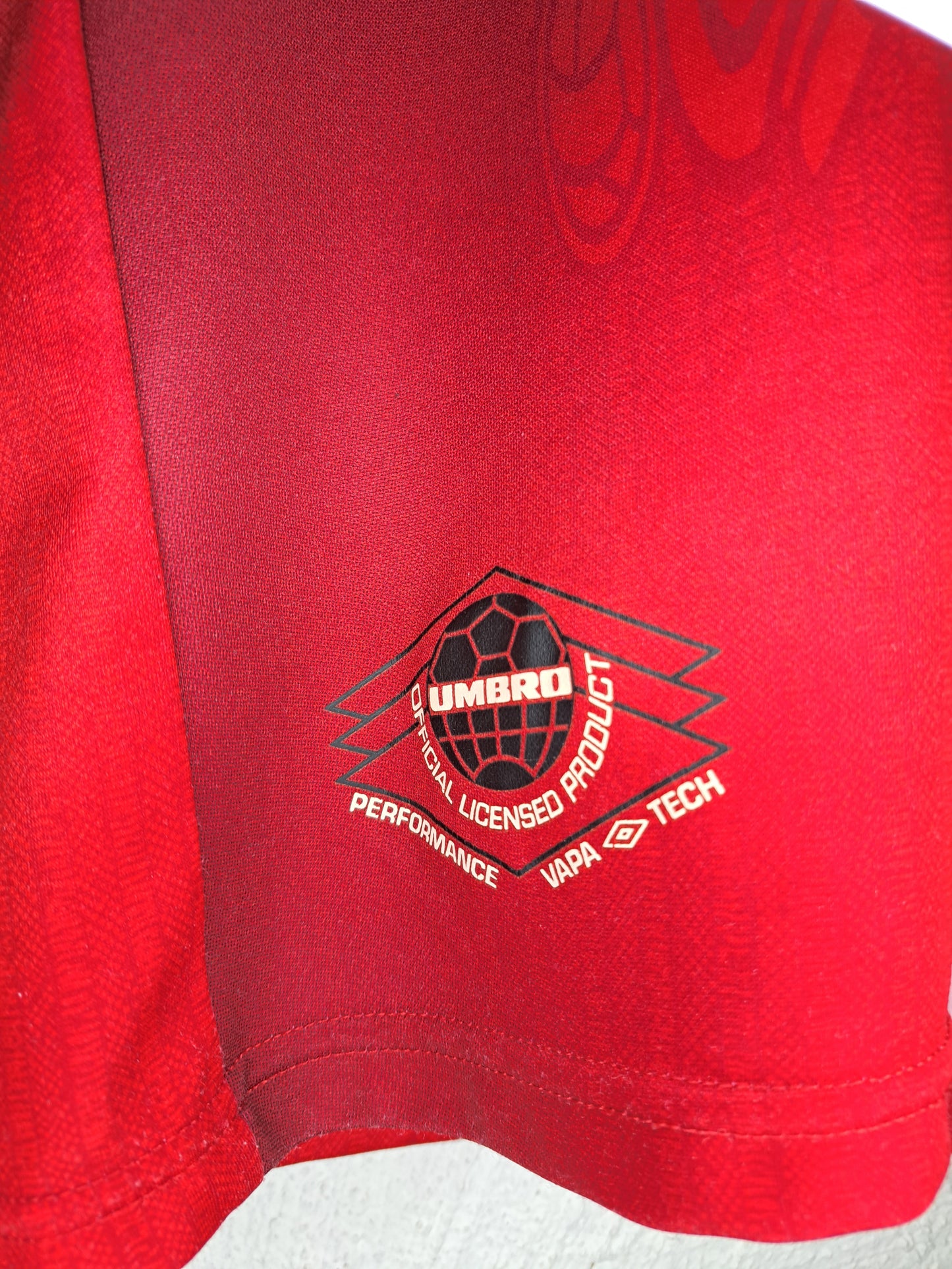 Manchester united 1996-1997 home shirt (L)