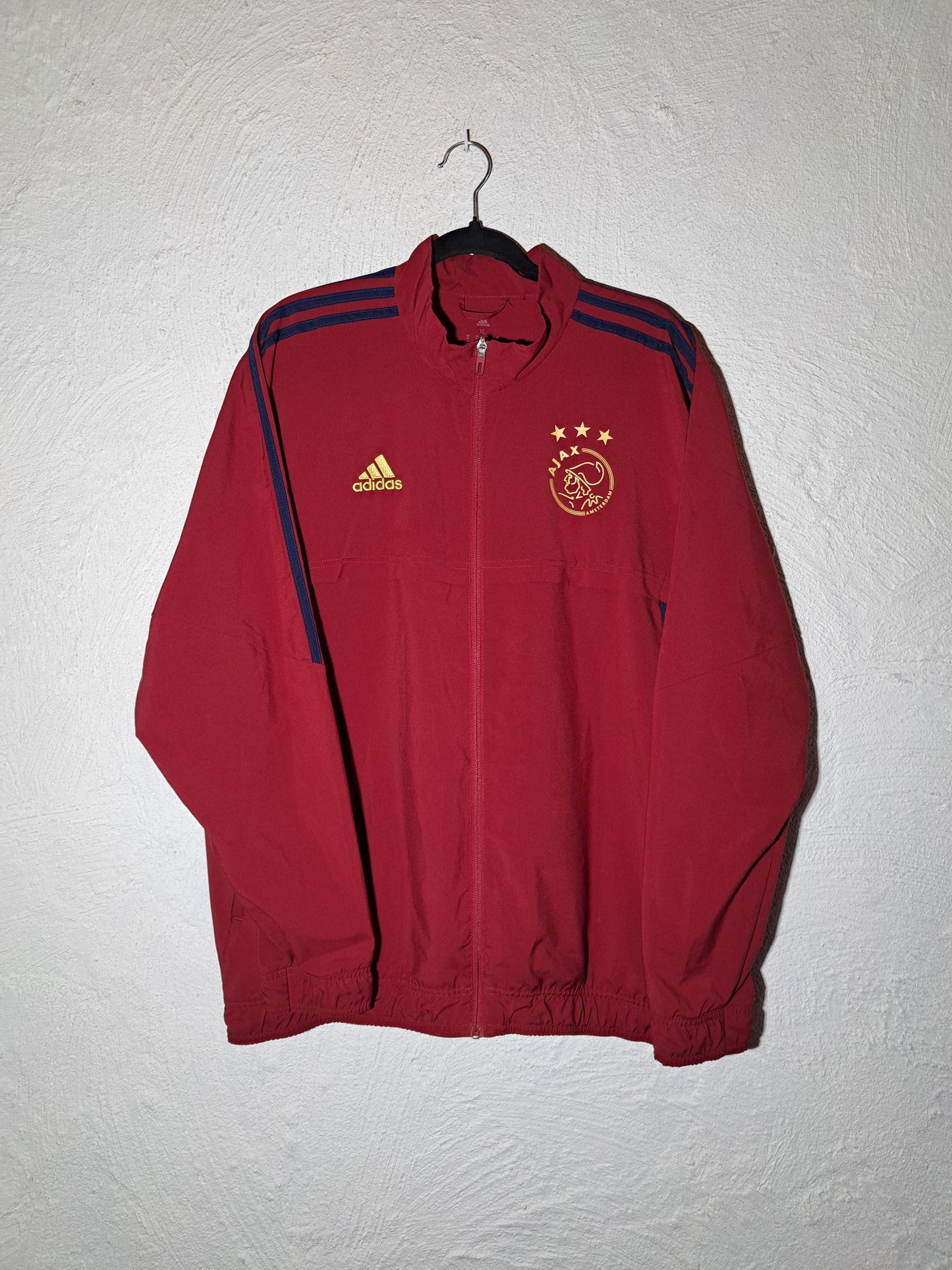 Ajax 2022-2023 pre-match jacket (XL)