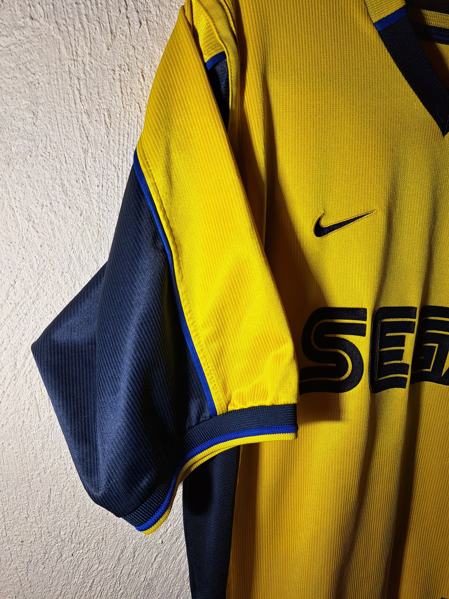 Arsenal 1999-2001 away shirt (M) #Bergkamp