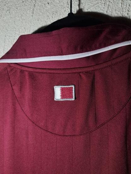 Qatar 2009-2010 home shirt (XL)