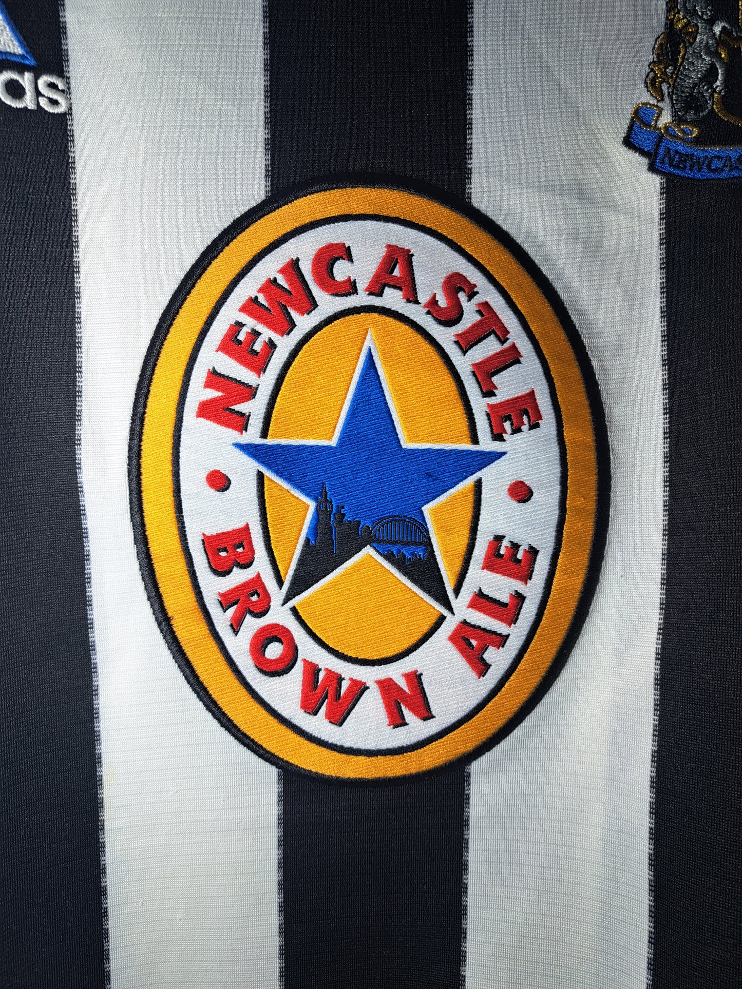 Newcastle United 1999-2000 home shirt (XL)