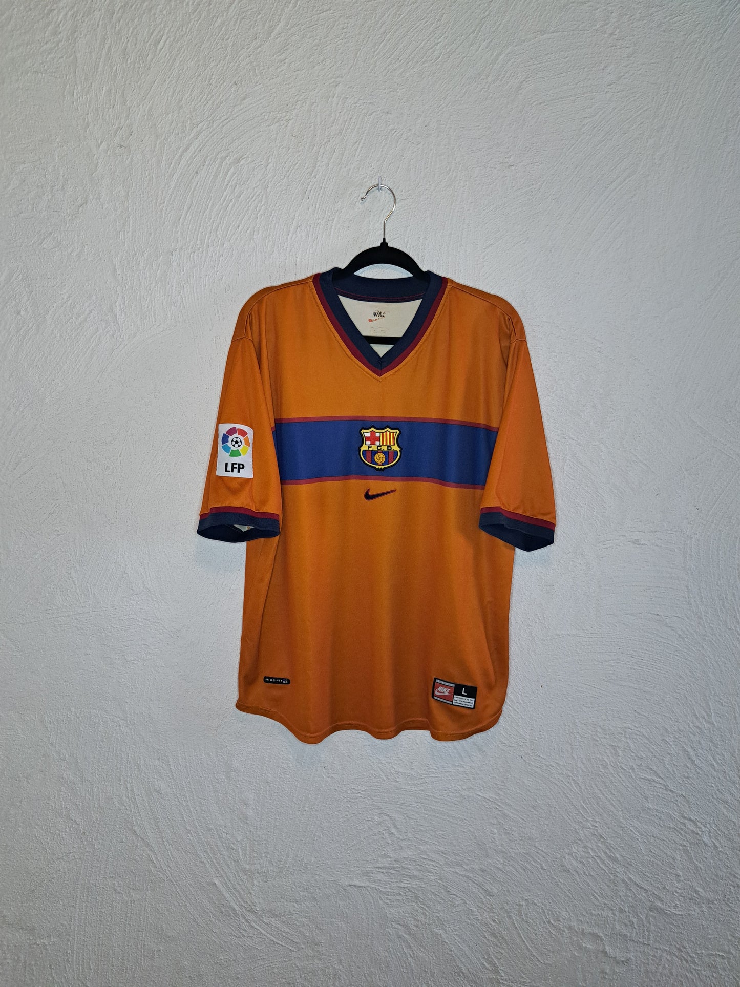 Barcelona 1998-2000 away shirt (L)