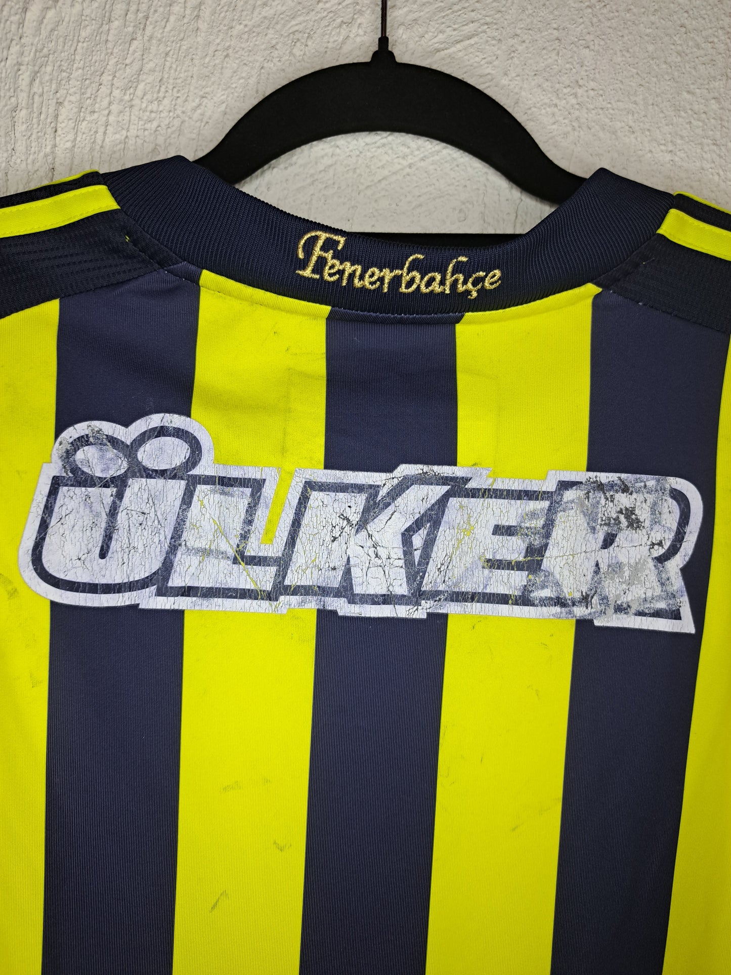 Fenerbahçe 2009-2010 home shirt (XL)