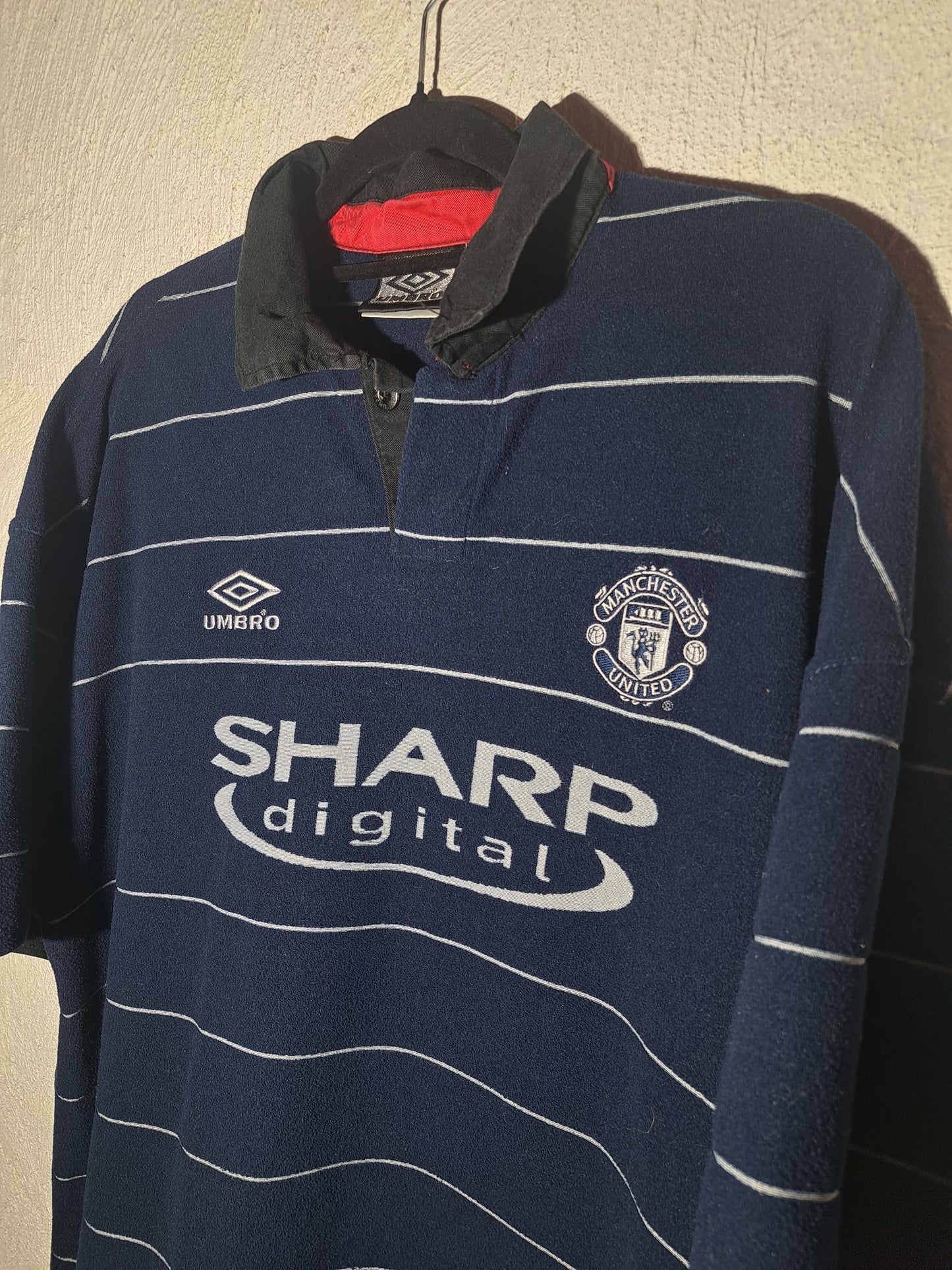 Manchester united 1999-2000 away shirt (XL)