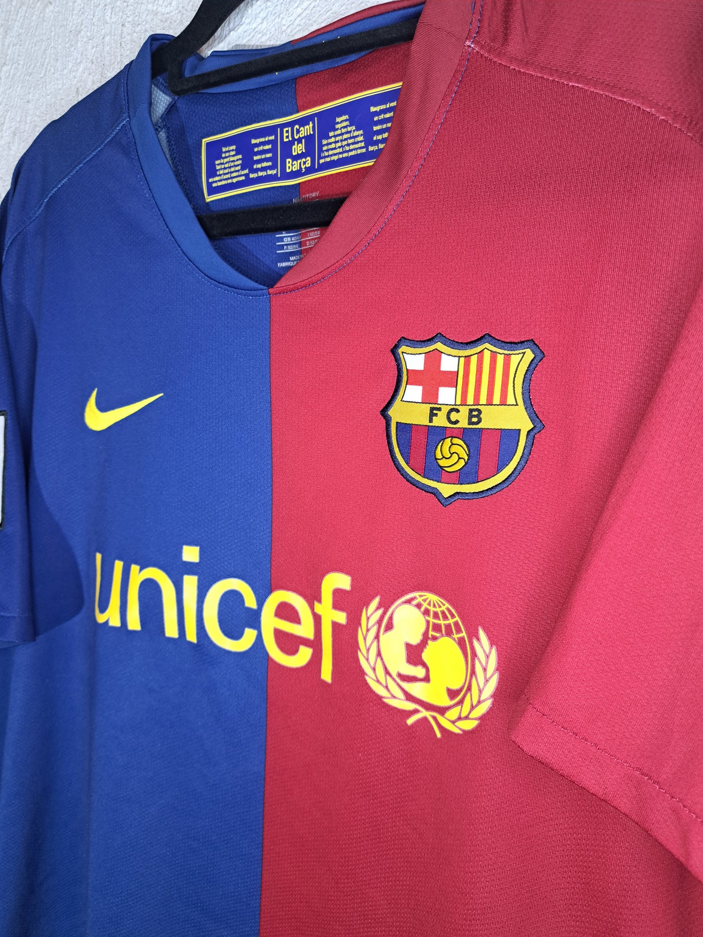 FC Barcelona 2008-2009 home shirt (L)