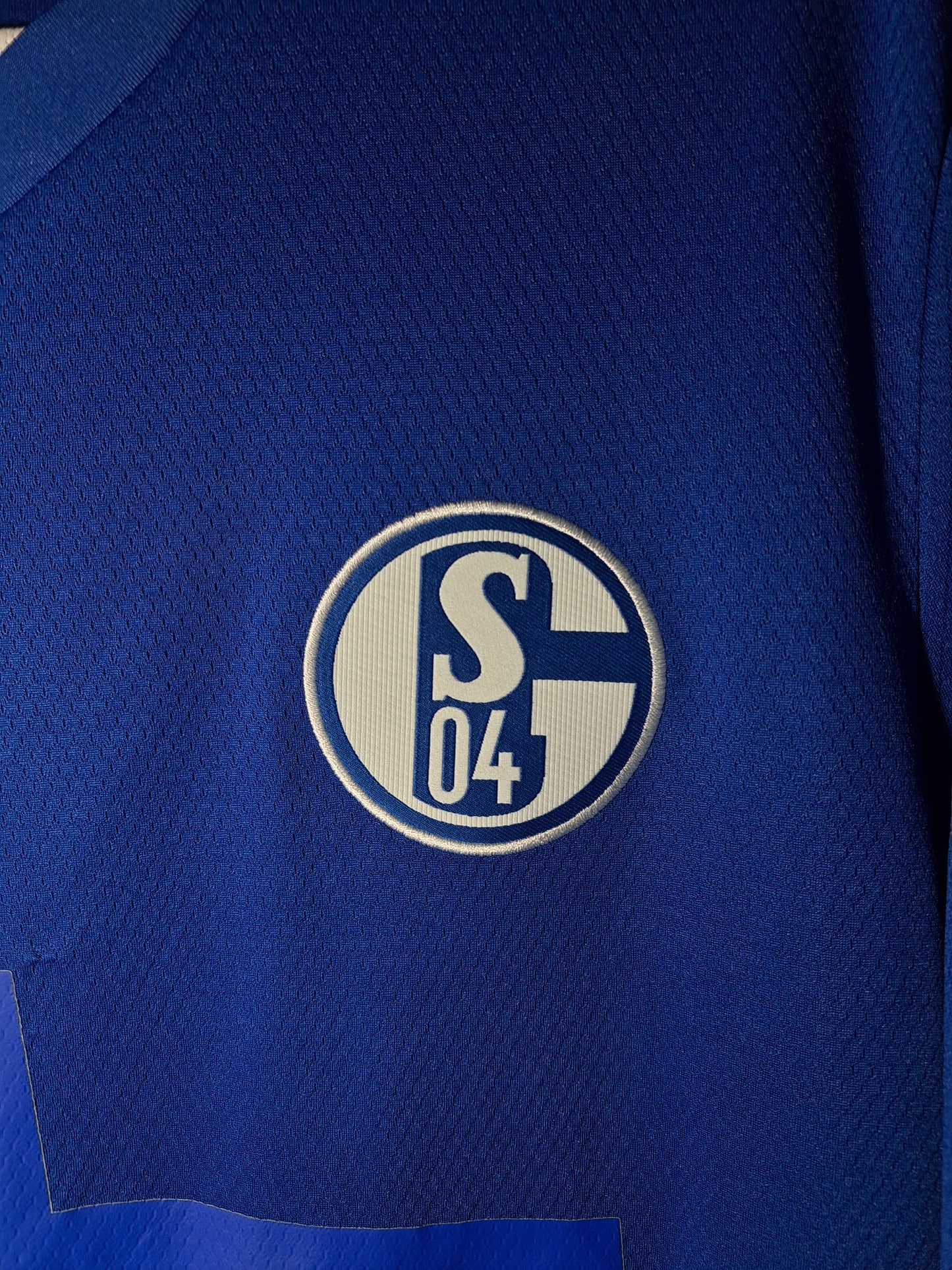 Schalke 2021-2022 home shirt (XL)
