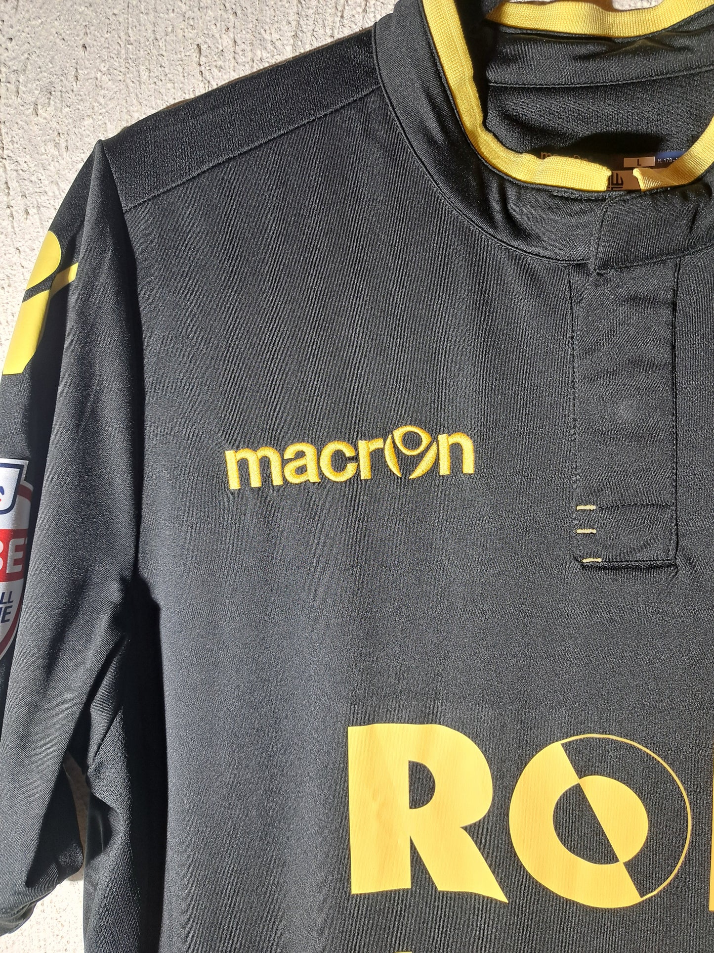 Bolton 2015-2016 away shirt #Twardzik (L)