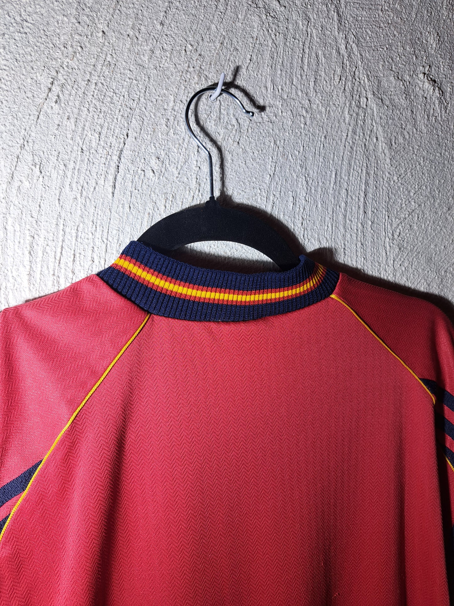 Spain 1998-1999 home shirt (XL)