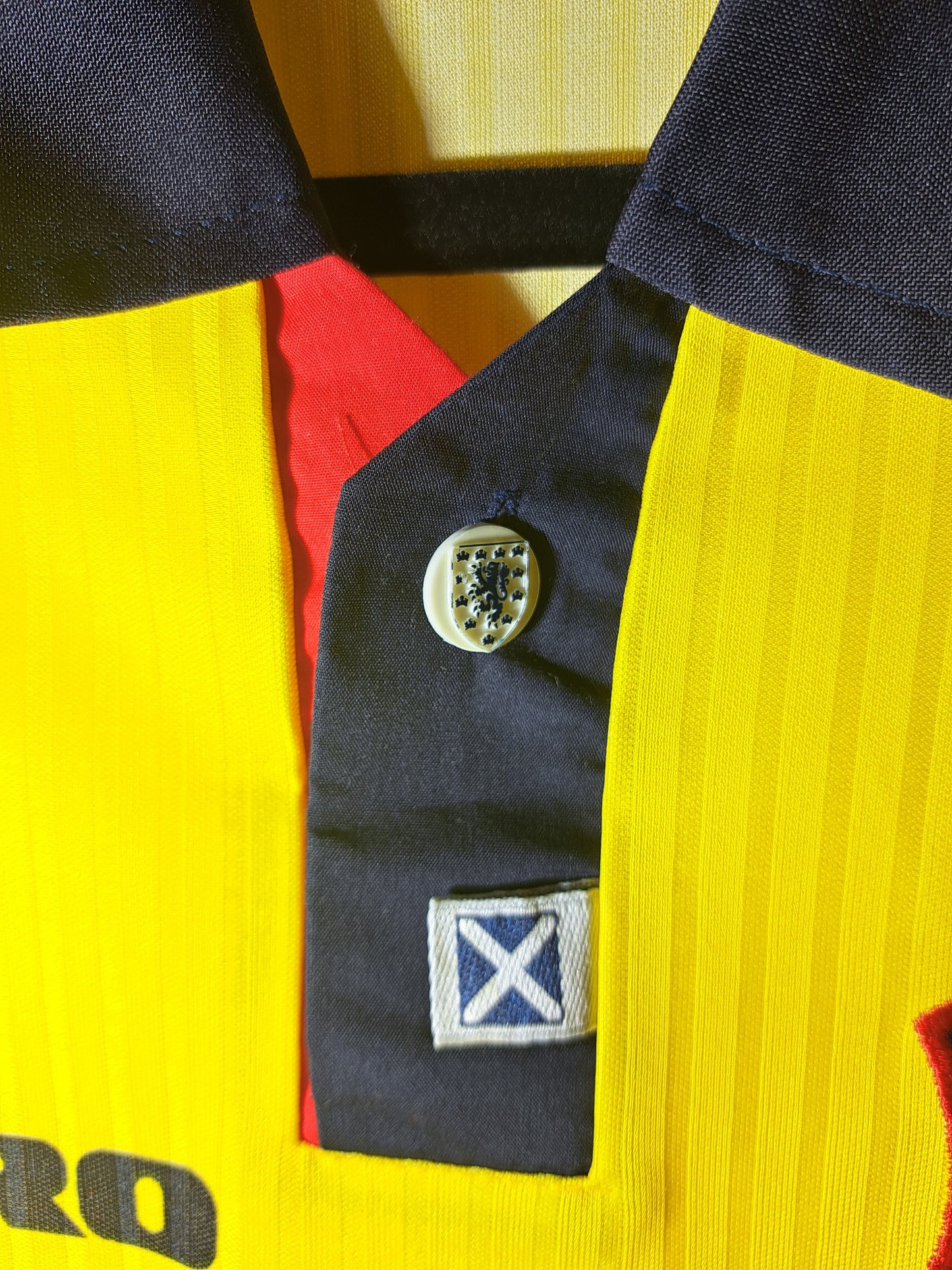 Scotland 1996-1999 away shirt (L)