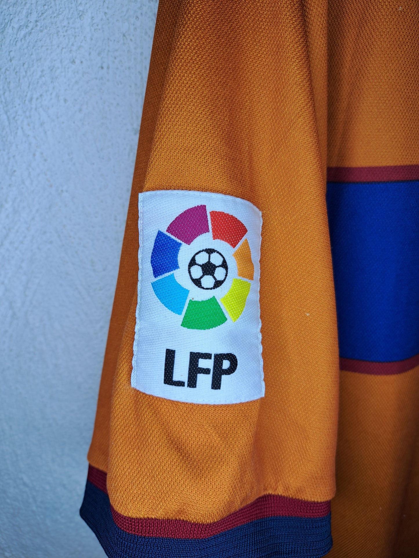 Barcelona 1998-2000 away shirt (L)