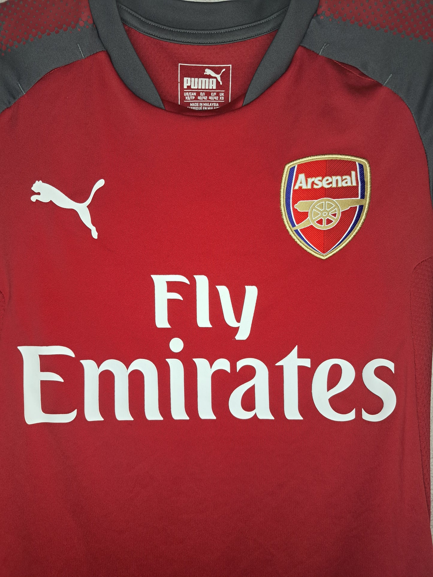 Arsenal 2017-2018 training shirt (XS)