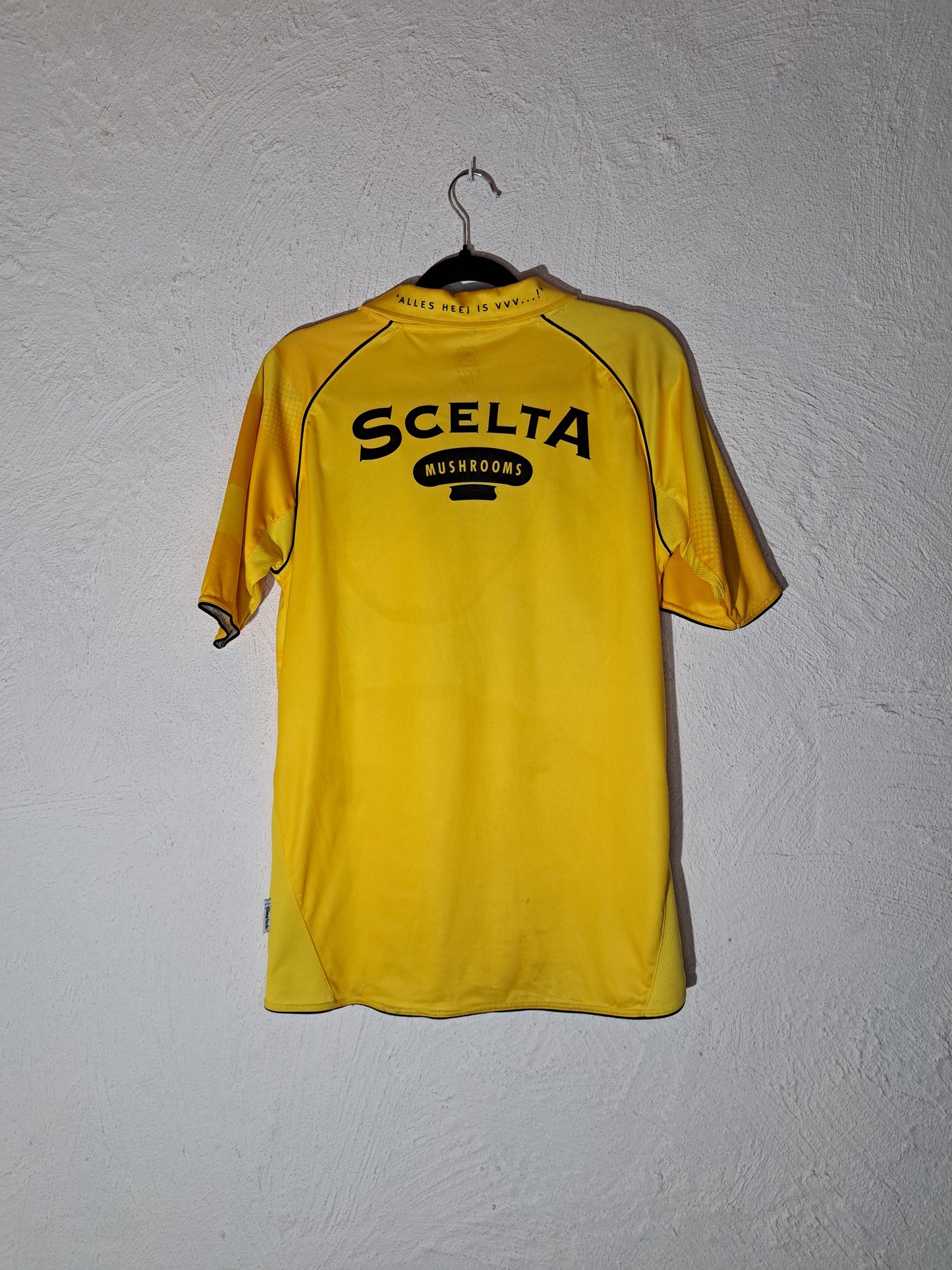 VVV Venlo 2012-2013 home shirt (M)
