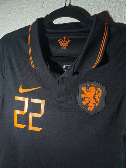 Netherlands 2020-2022 away shirt (S)