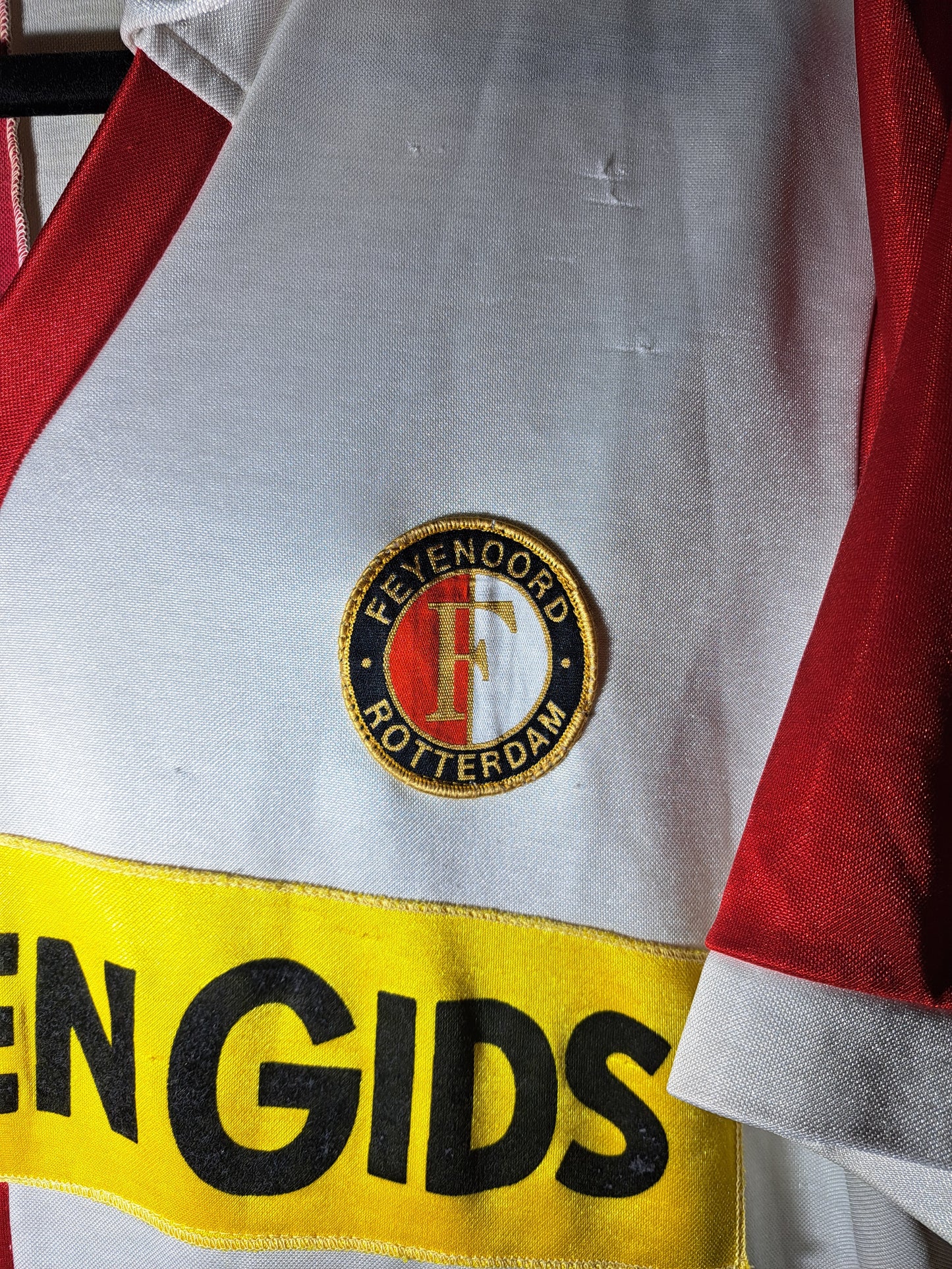 Feyenoord 1983-1984 home shirt (M)