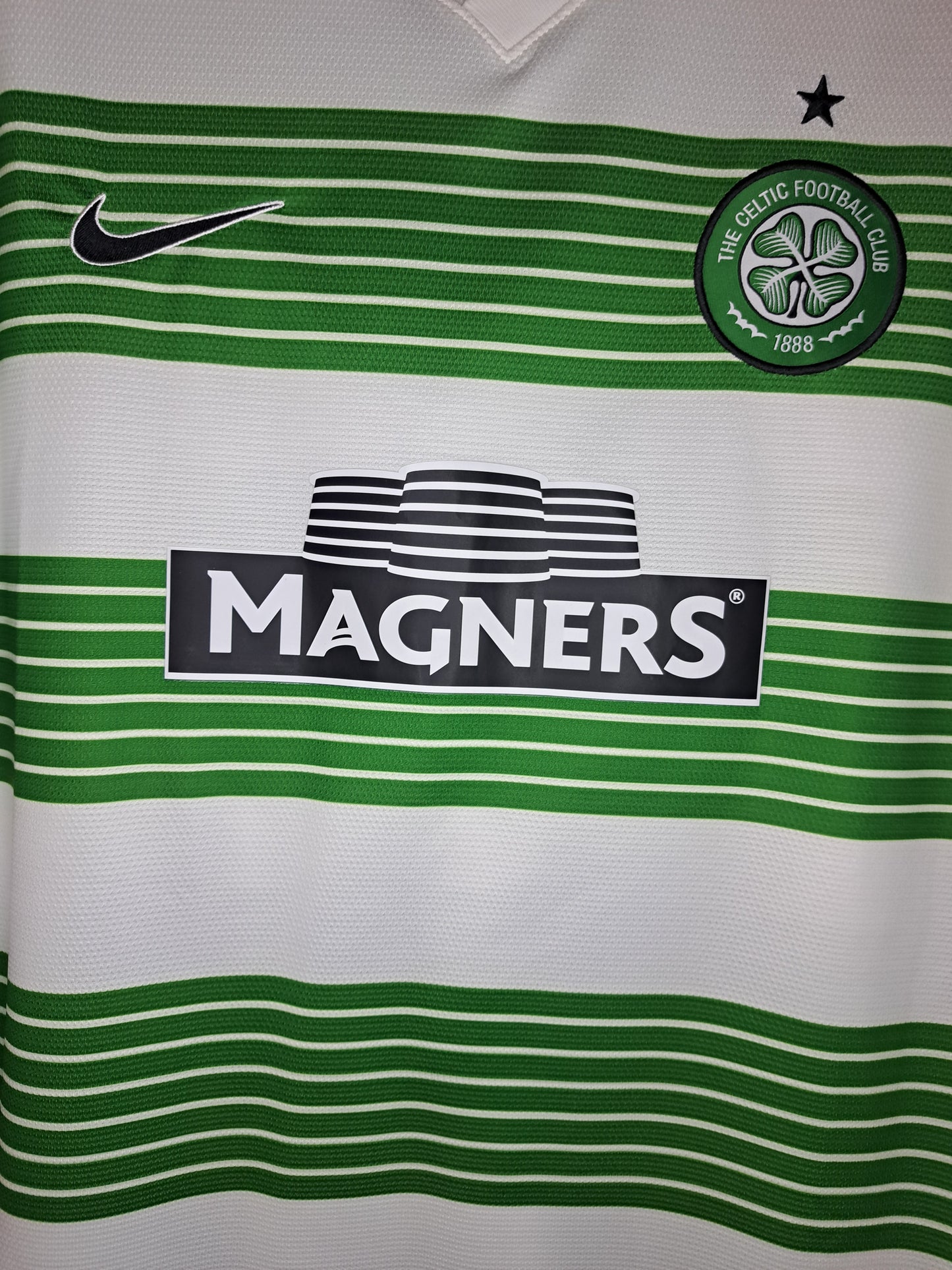 Celtic 2013-2015 home shirt (XL)