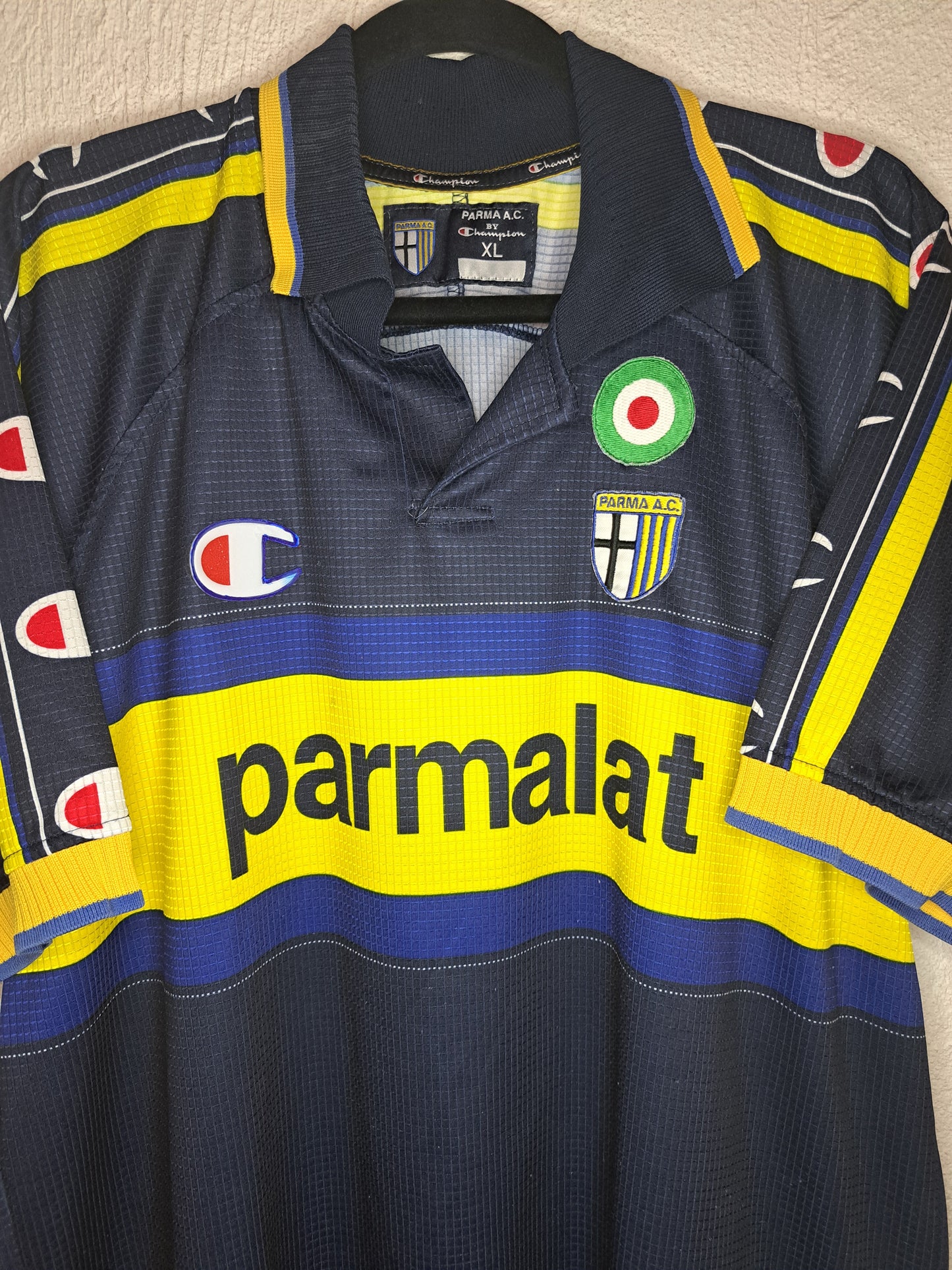 Parma 1999-2000 away shirt (XL)
