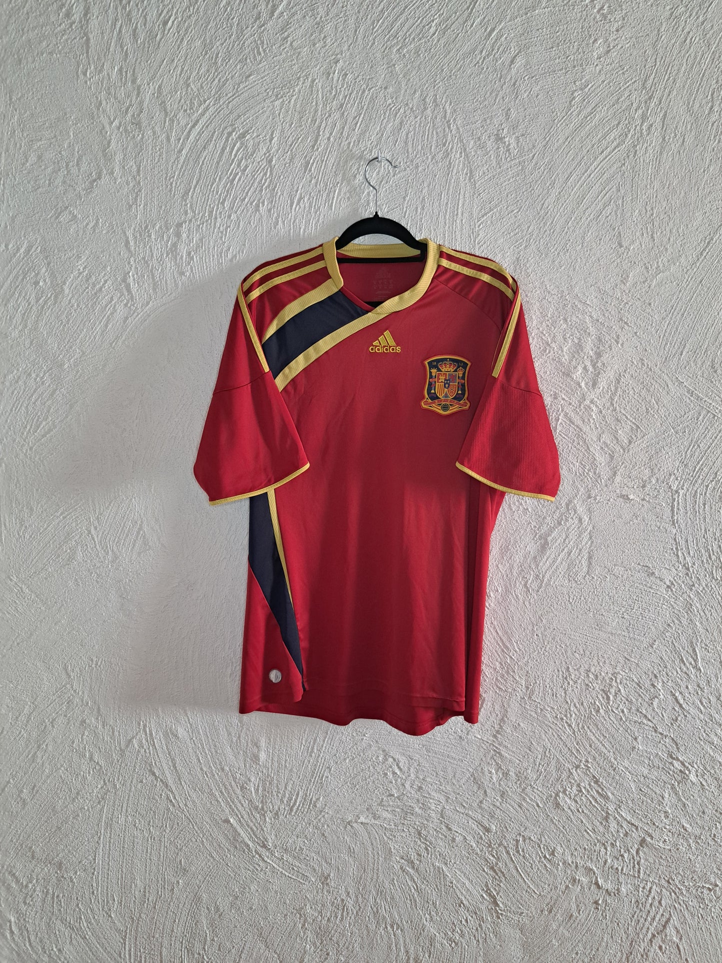 Spain 2009-2010 home shirt (XL)