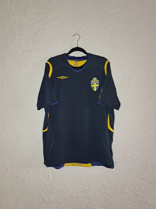 Sweden 2008-2010 away shirt (XL)