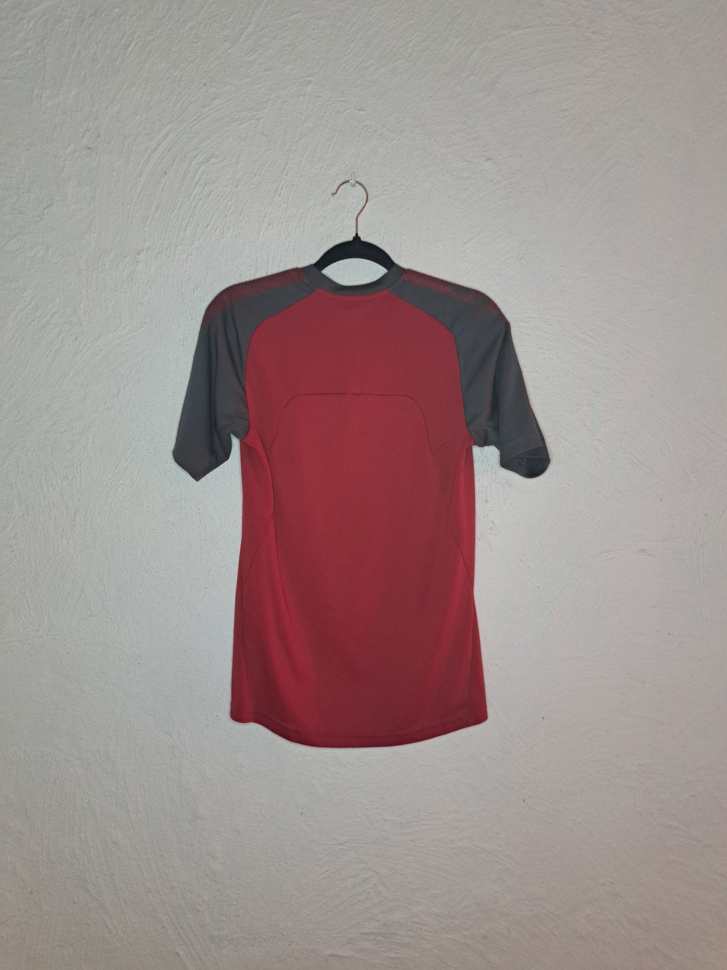 Arsenal 2017-2018 training shirt (XS)
