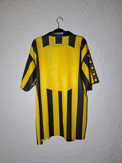 Vitesse 1999-2000 home shirt (XXL)
