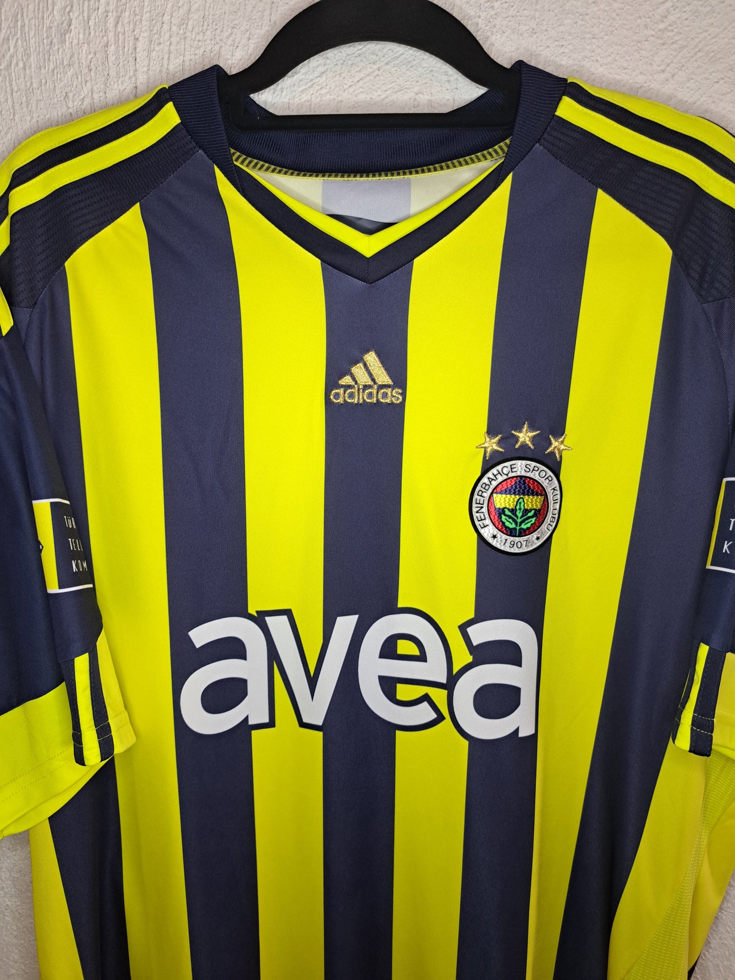 Fenerbahçe 2009-2010 home shirt (XL)