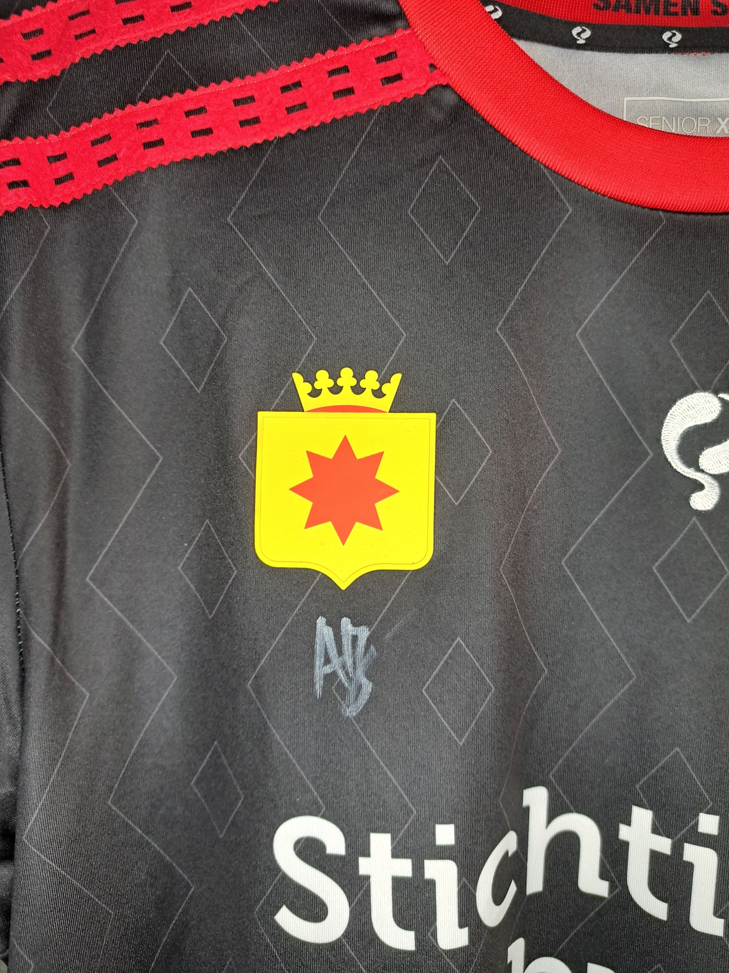 Excelsior 2022-2023 home shirt  squad signed (XL)