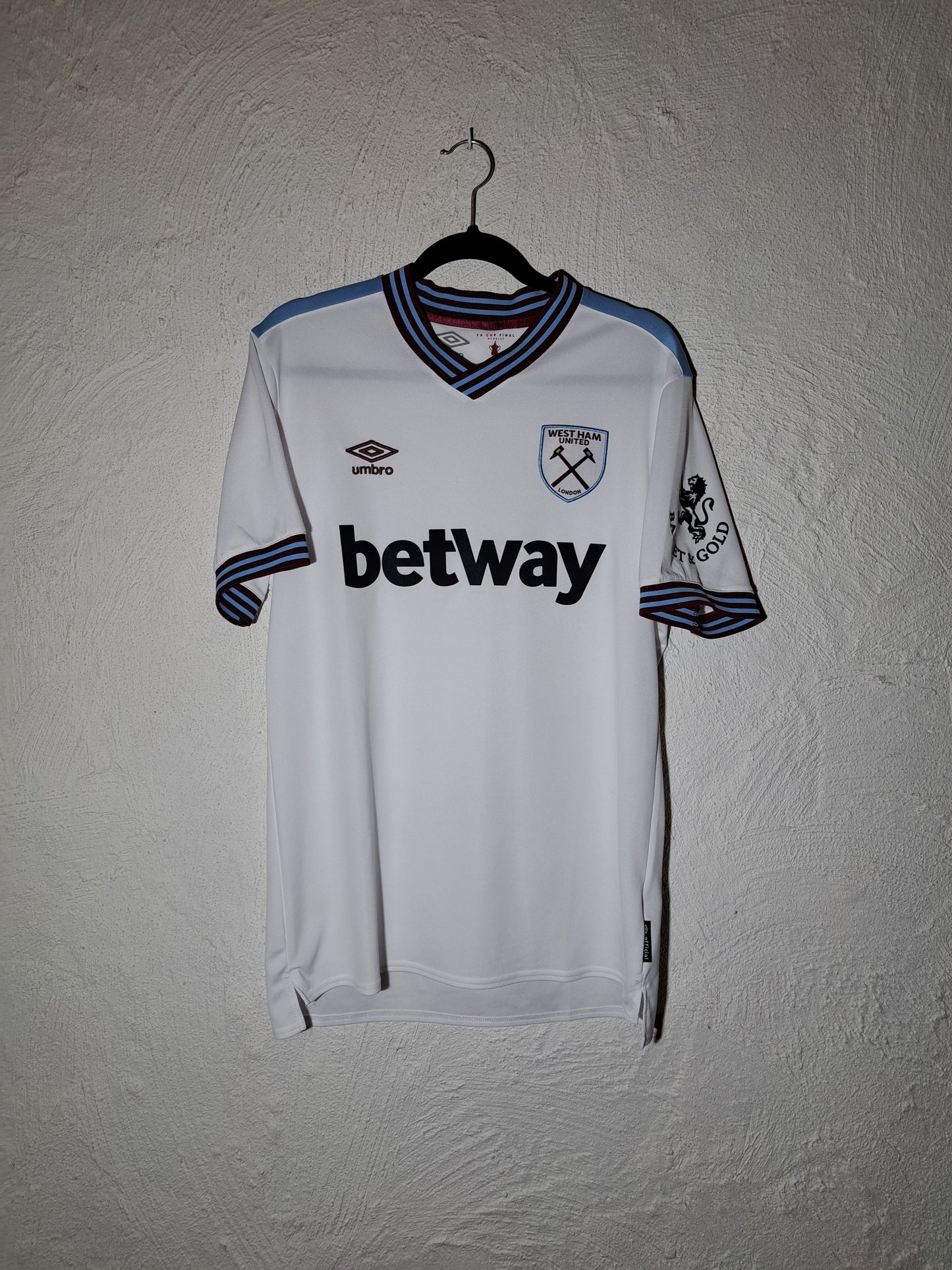 West Ham United 2019-2020 away shirt (L)