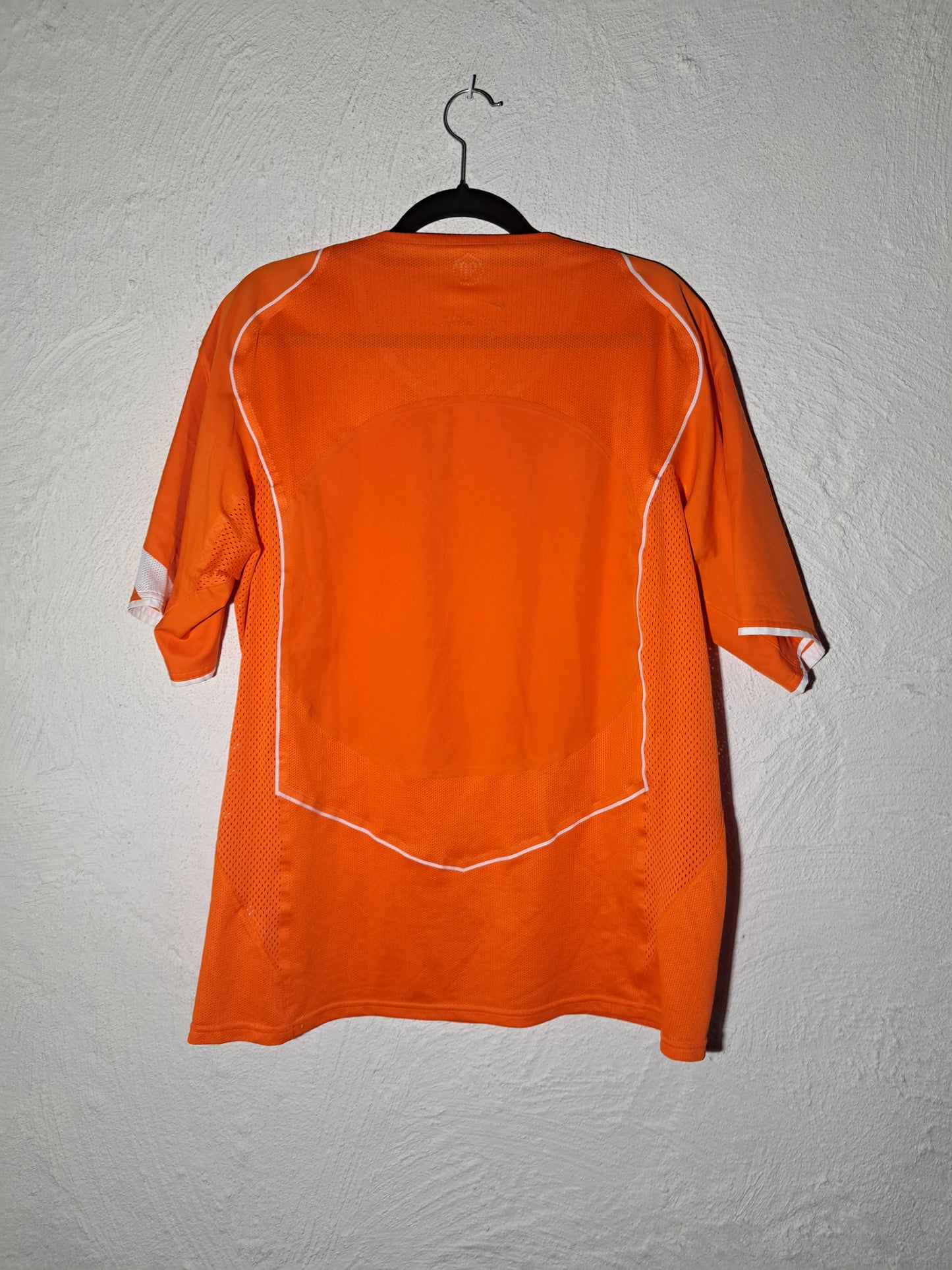 Netherlands 2004-2005 home shirt (reissue) XL