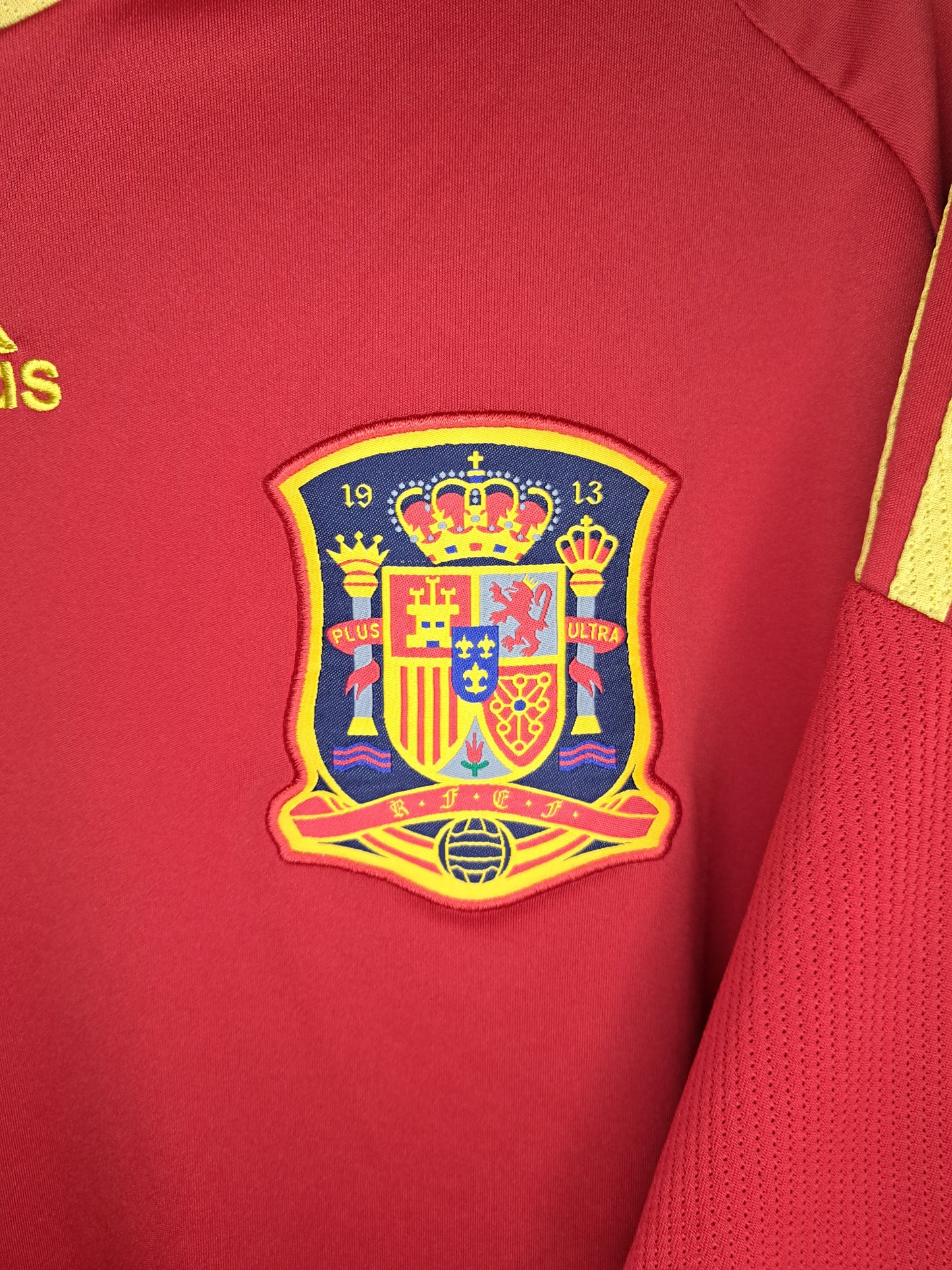 Spain 2009-2010 home shirt (XL)