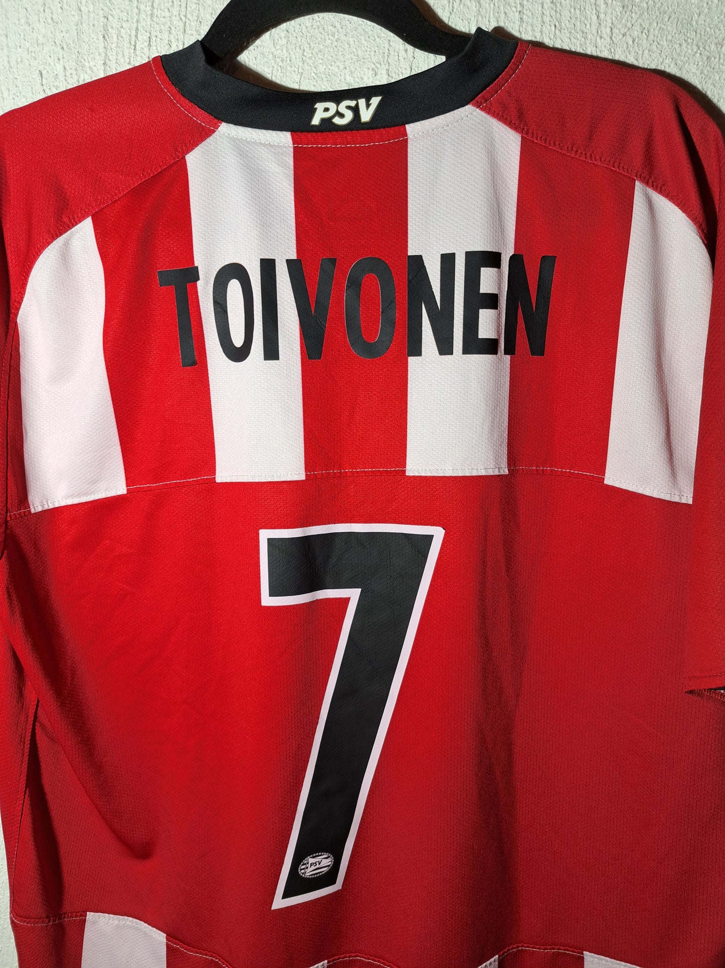 PSV 2010-2011 home shirt #Toivonen (L)