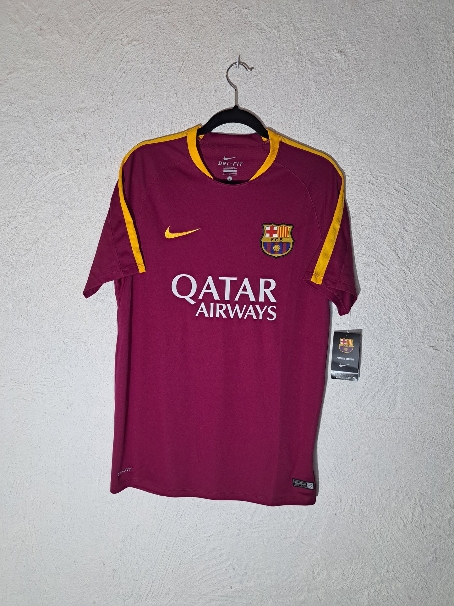 FC Barcelona 2015-2016 training shirt (L)