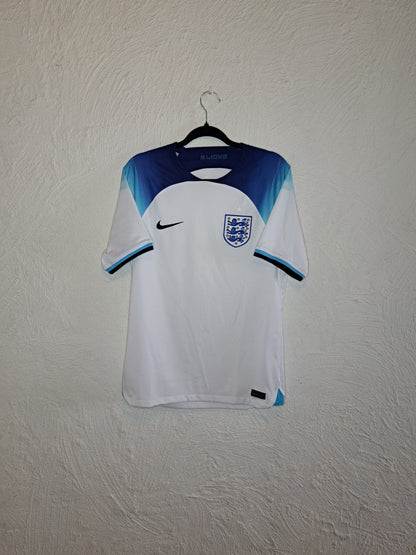 England 2022-2023 home shirt (M)