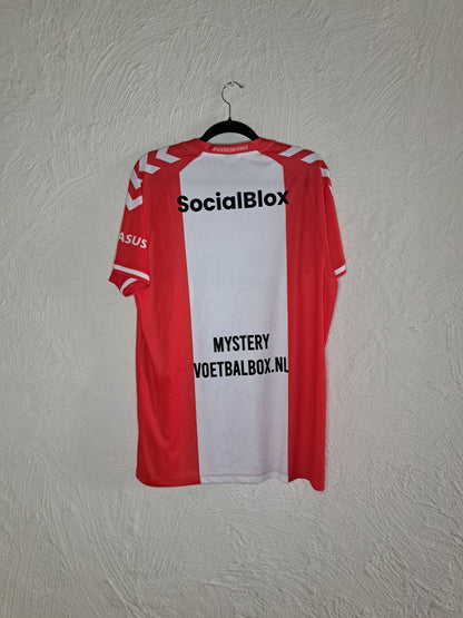 FC Emmen 2021-2022 home shirt squad signed (L)