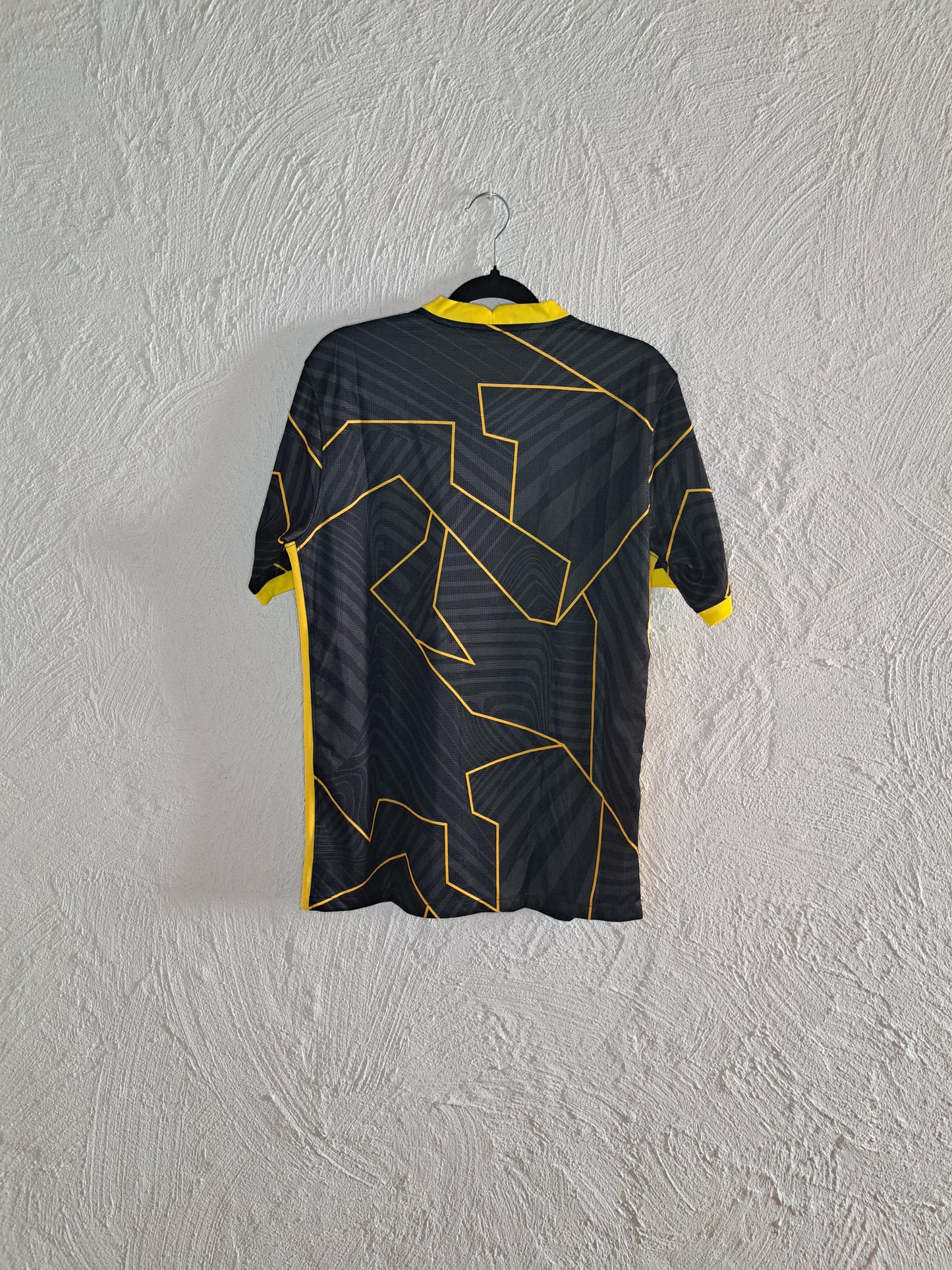 Kaiser Chiefs 2021-2022 away shirt (L)